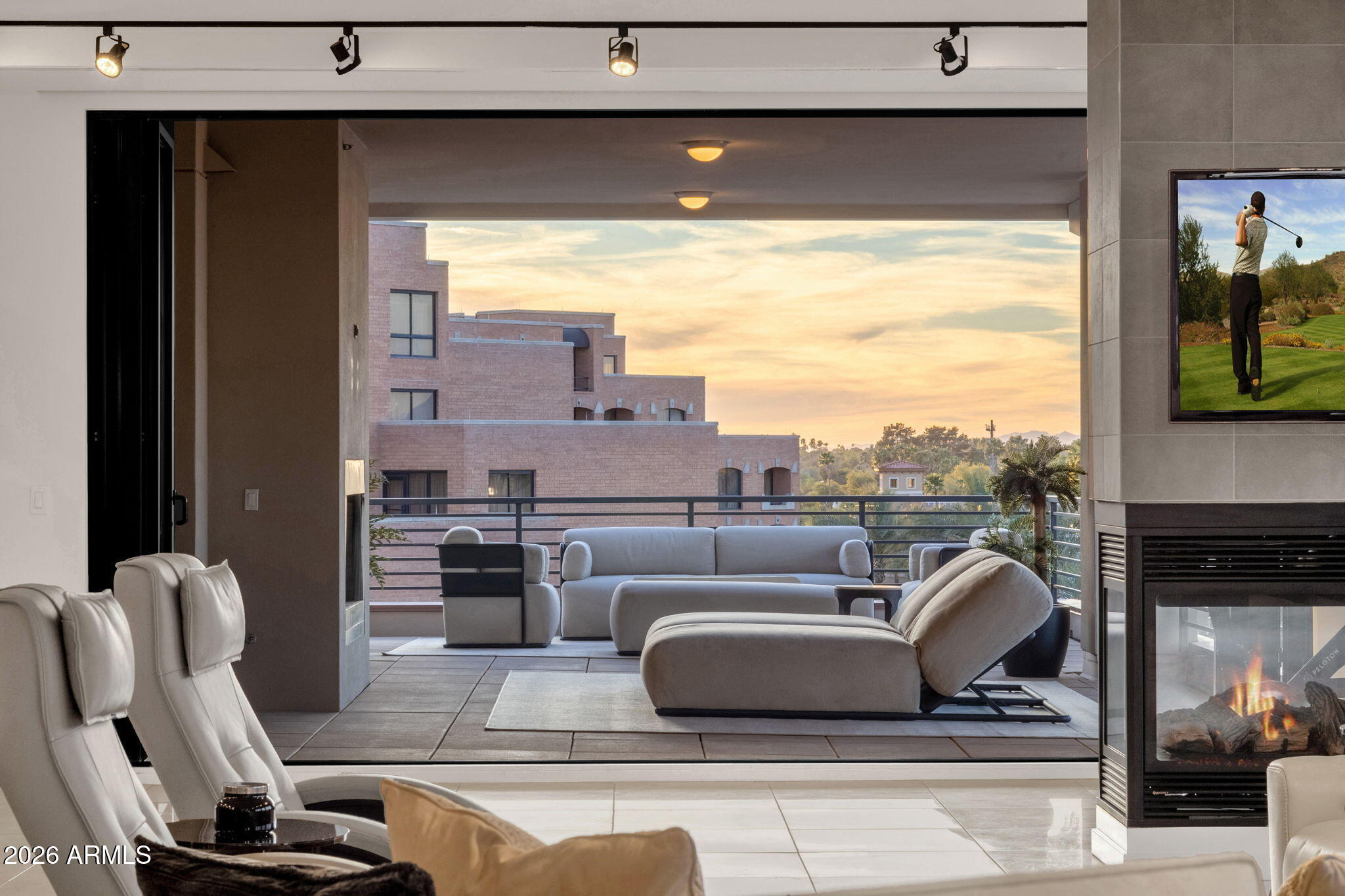 7301 E 3RD Avenue 508