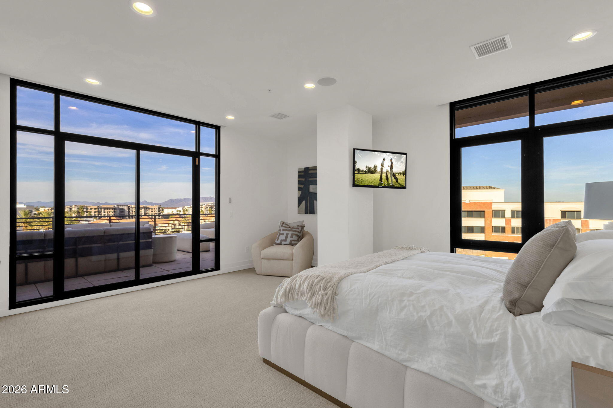 7301 E 3RD Avenue 508