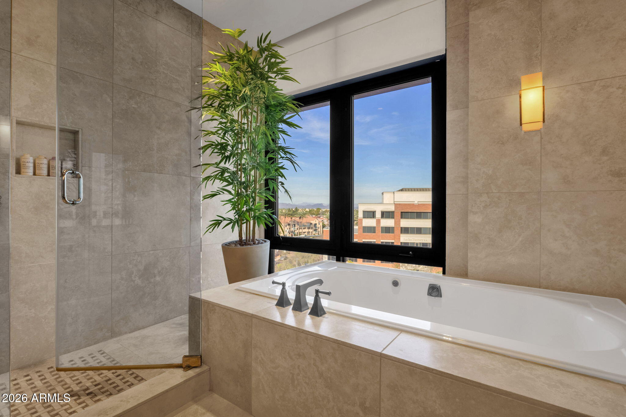 7301 E 3RD Avenue 508