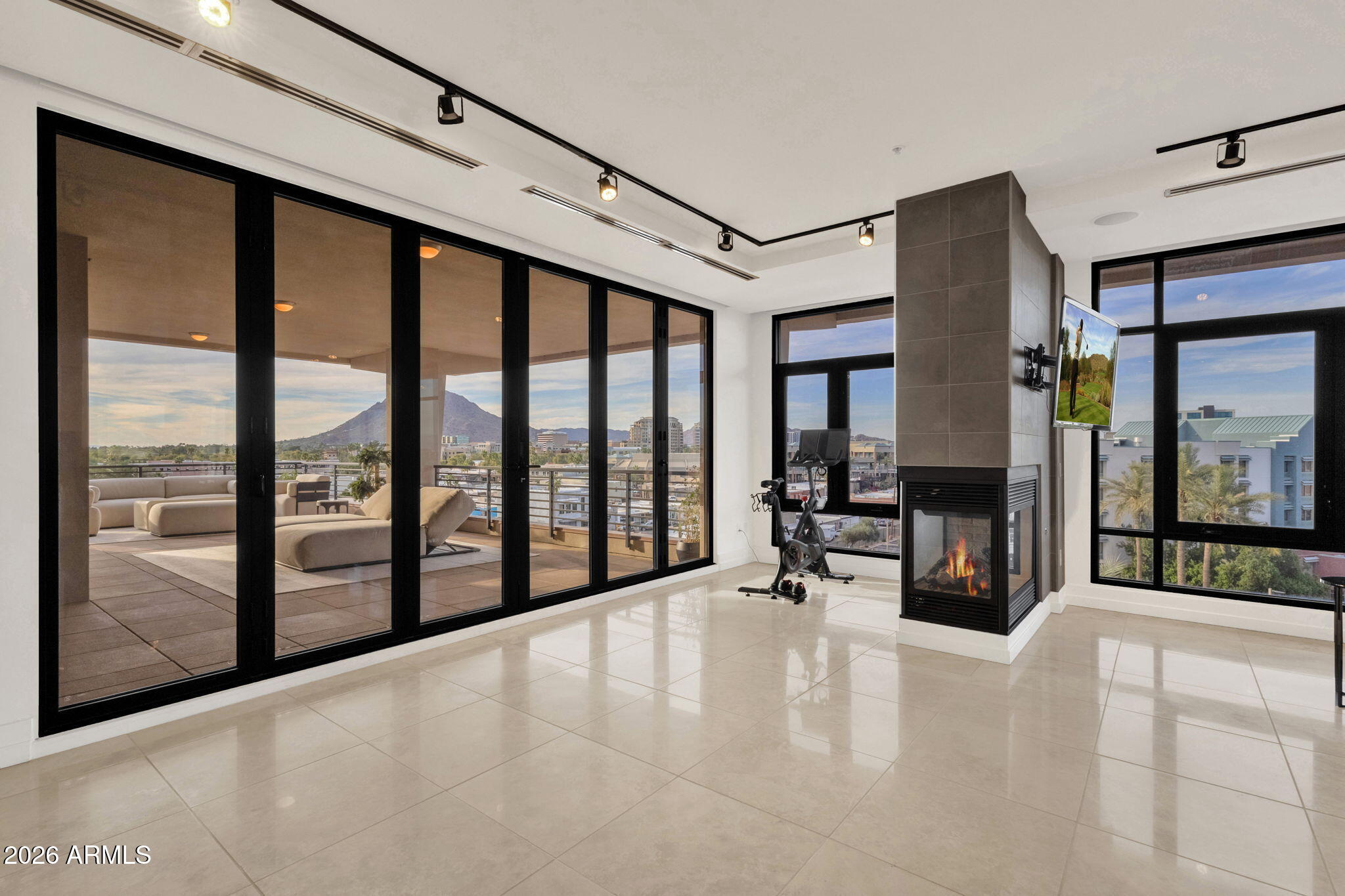 7301 E 3RD Avenue 508