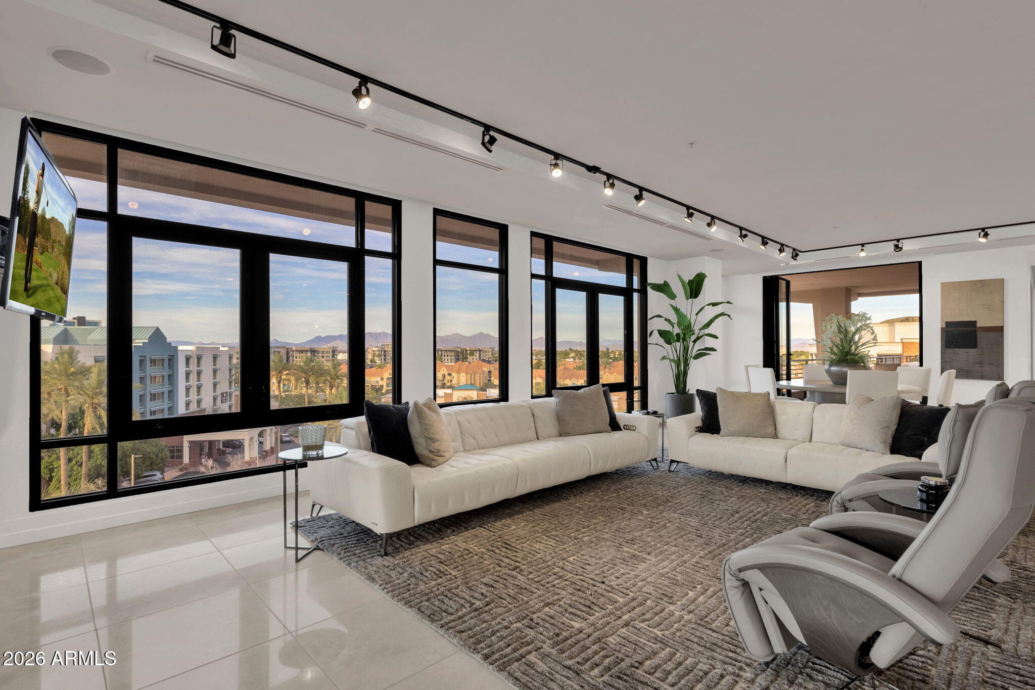 7301 E 3RD Avenue 508