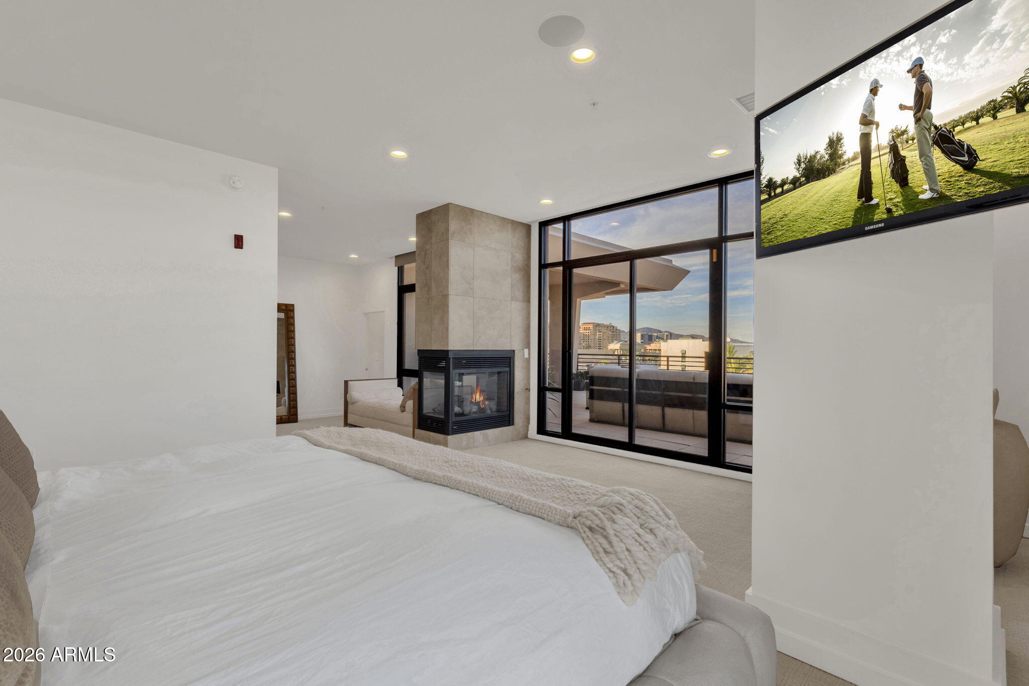 7301 E 3RD Avenue 508