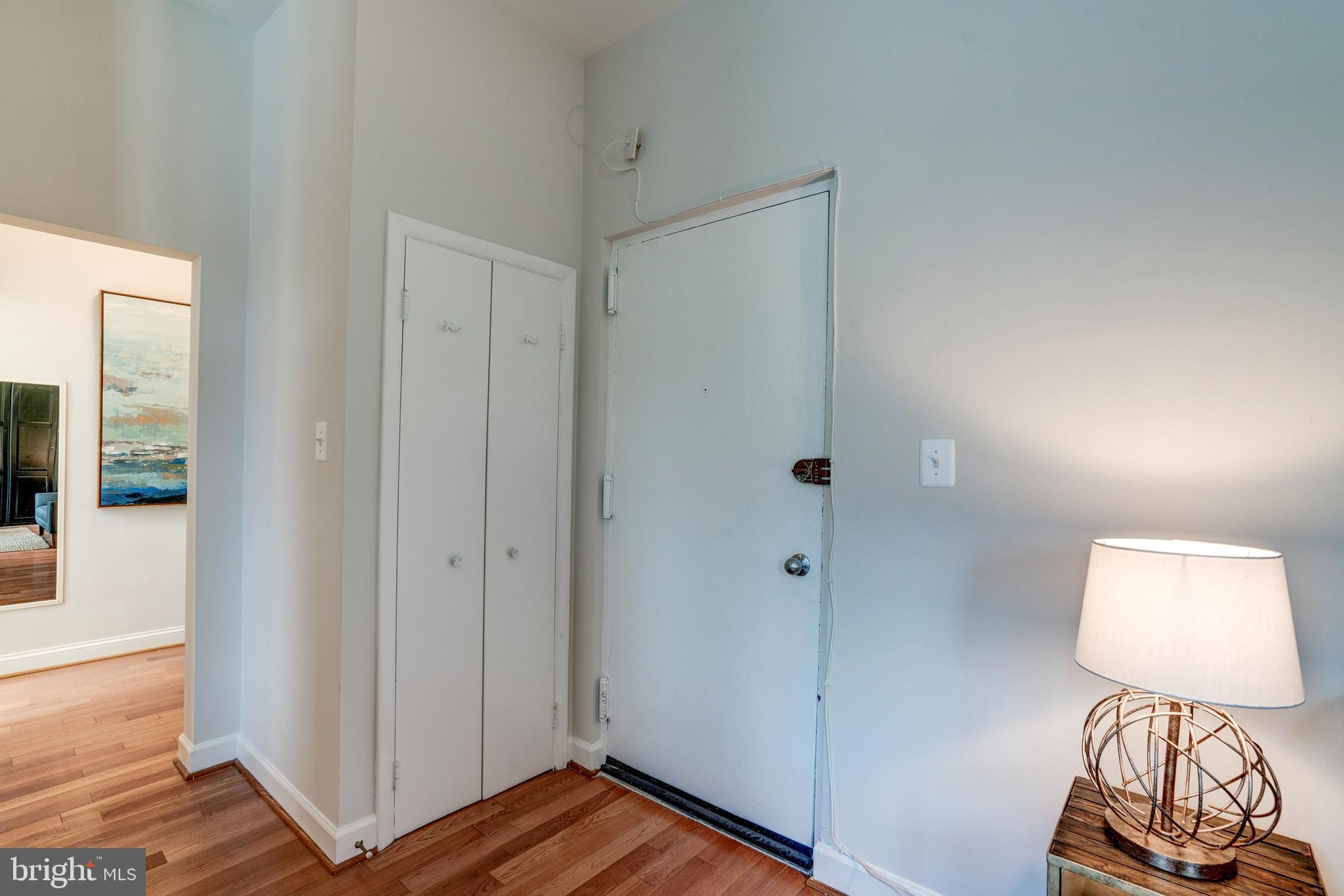 333 2ND STREET NE Unit: 204