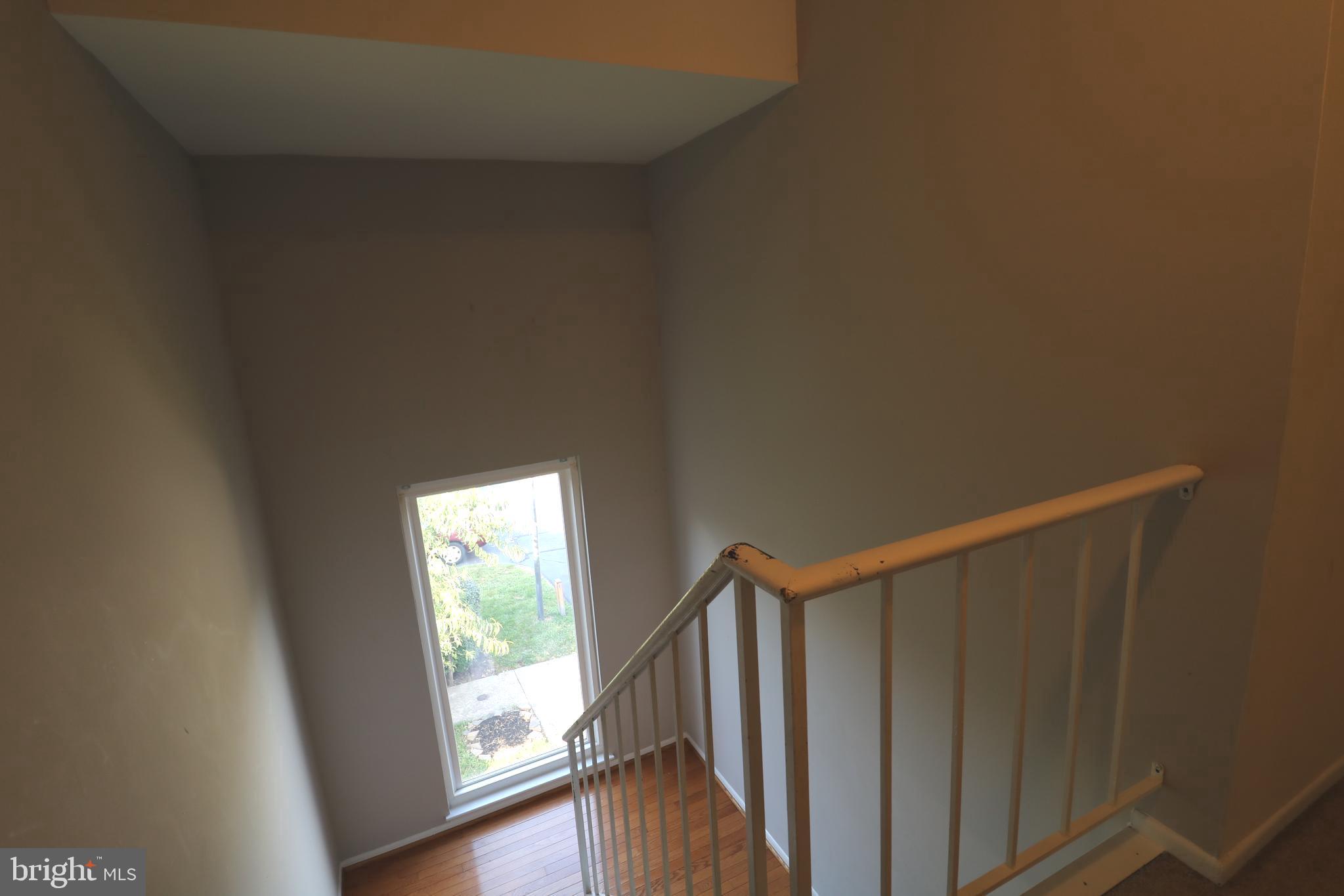 2535 VINEYARD LANE