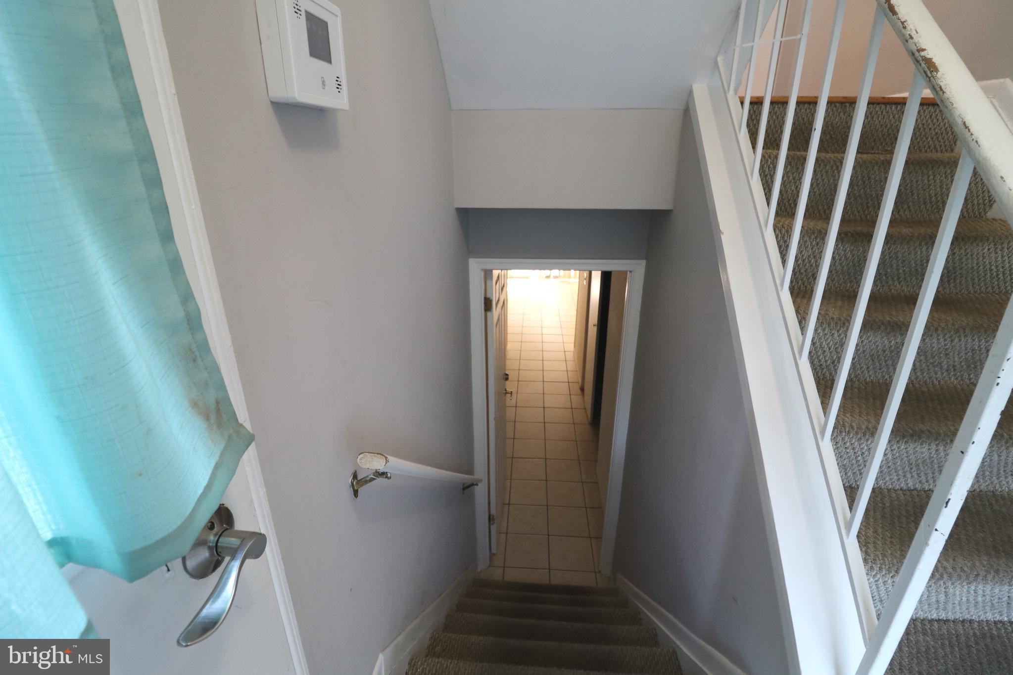 2535 VINEYARD LANE