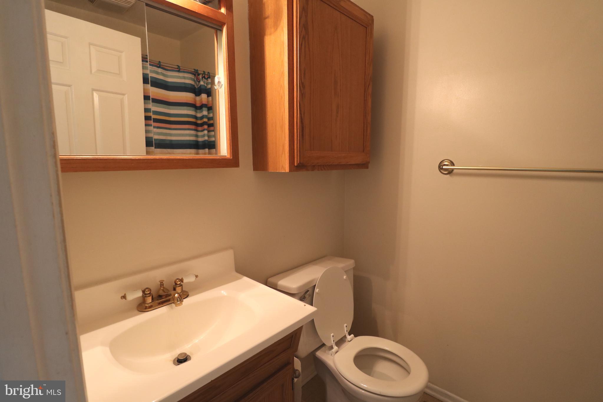 2535 VINEYARD LANE