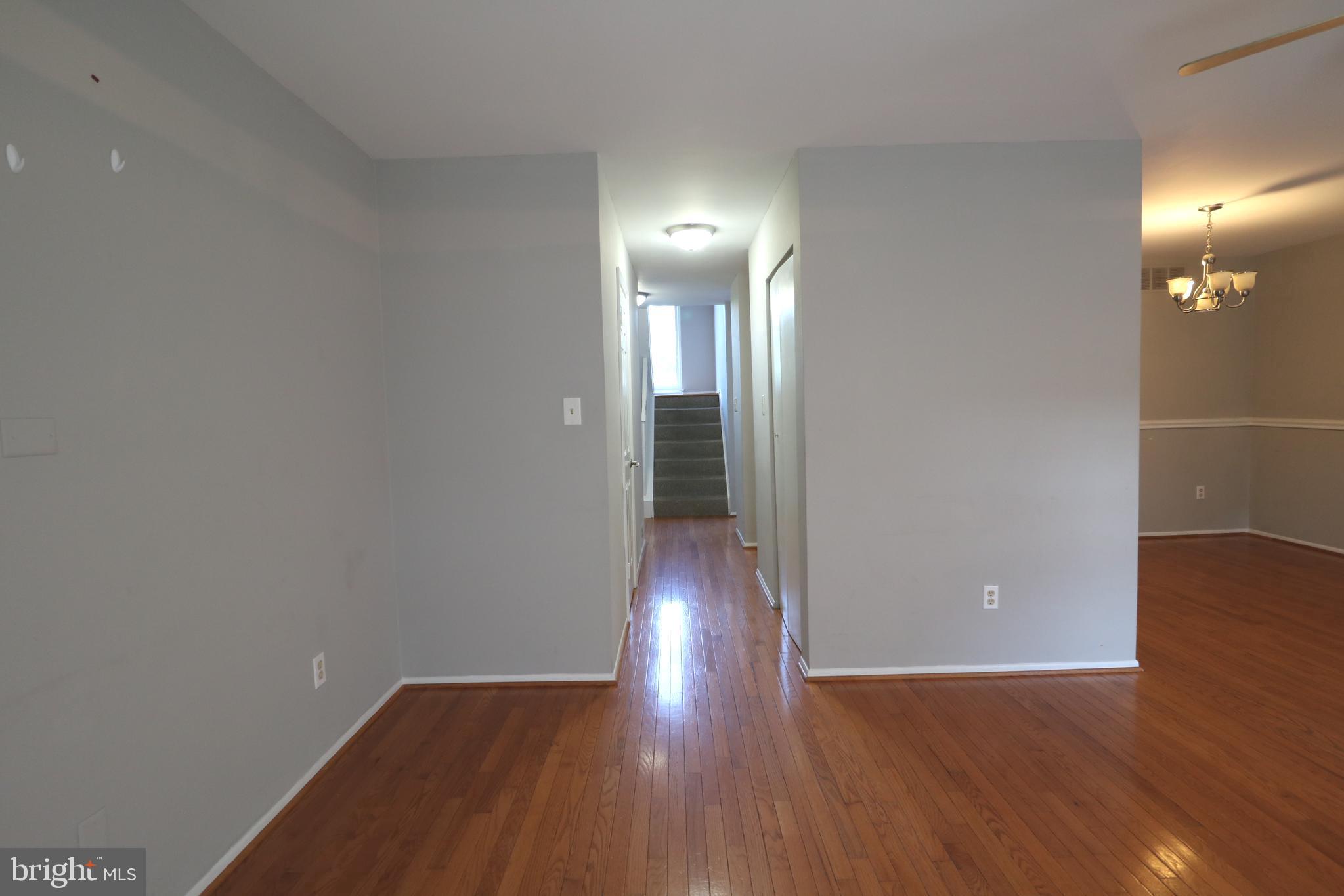 2535 VINEYARD LANE