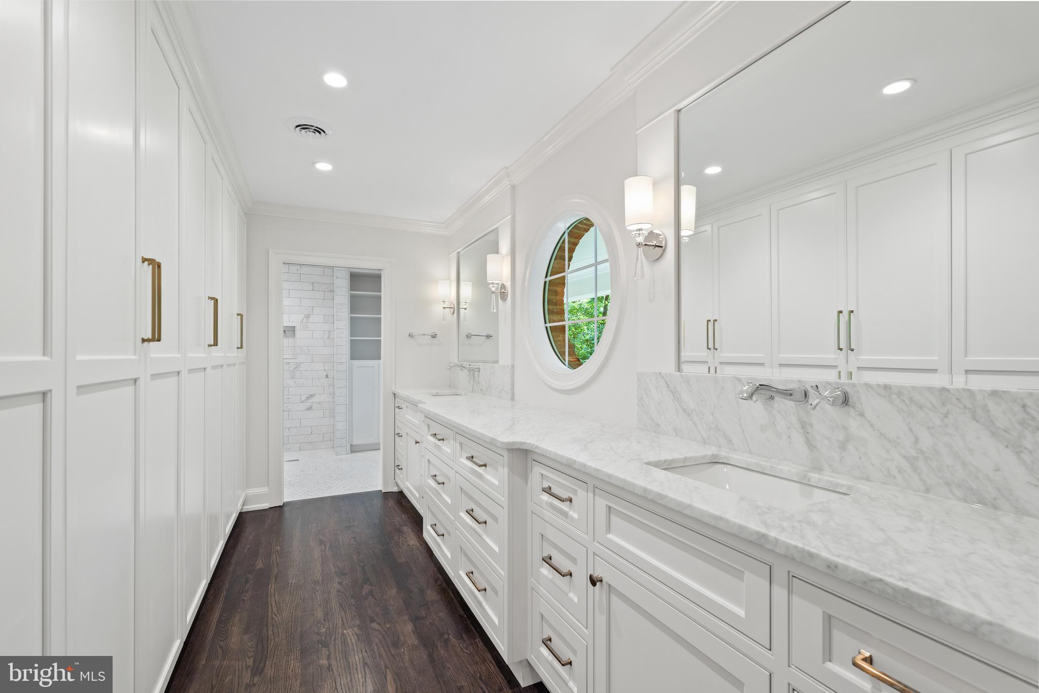 2894 SPRING LAKES DRIVE
