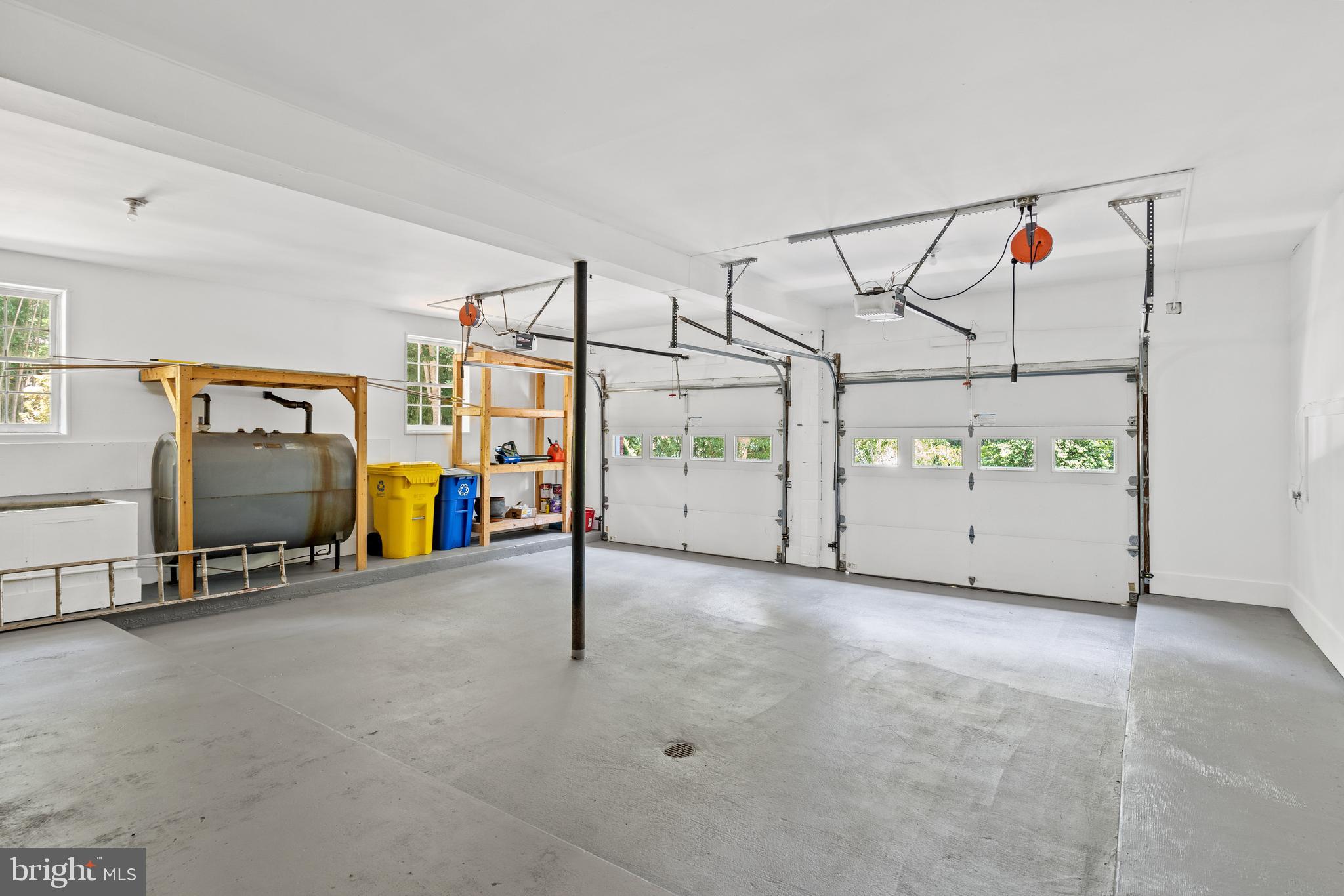 2894 SPRING LAKES DRIVE