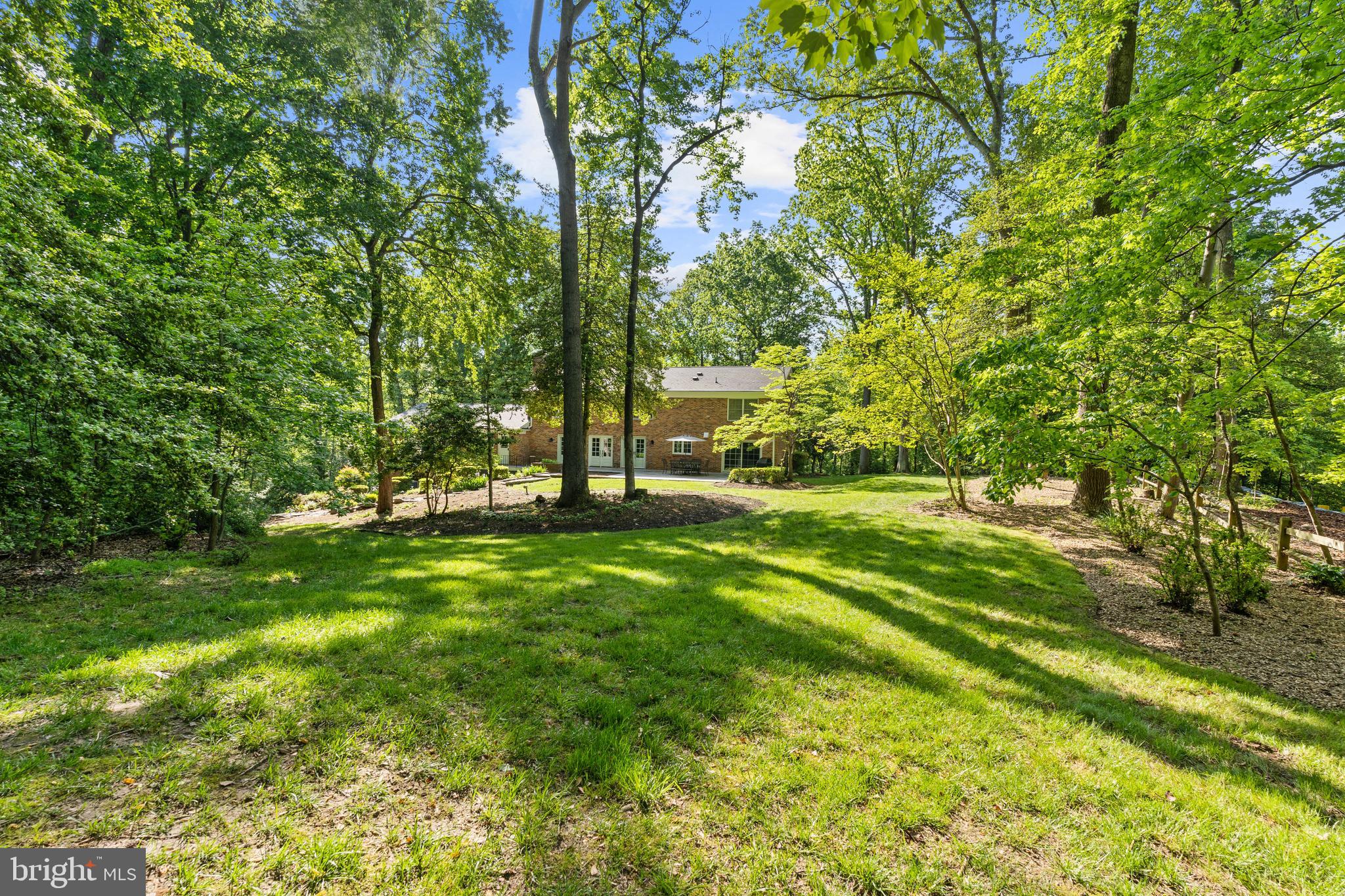 2894 SPRING LAKES DRIVE