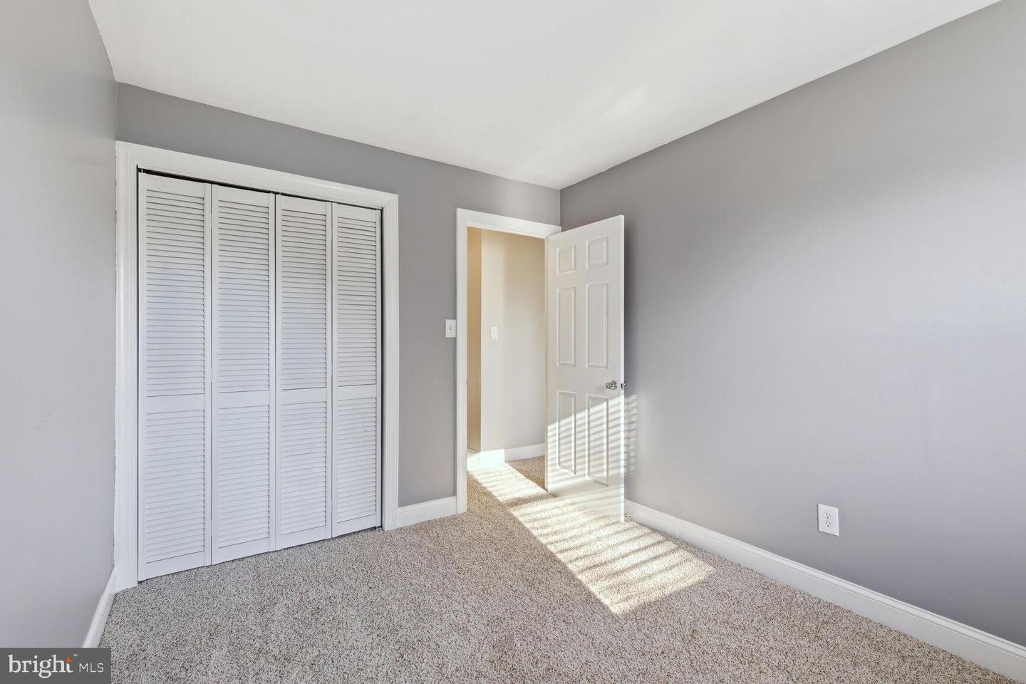2540 Vineyard LANE