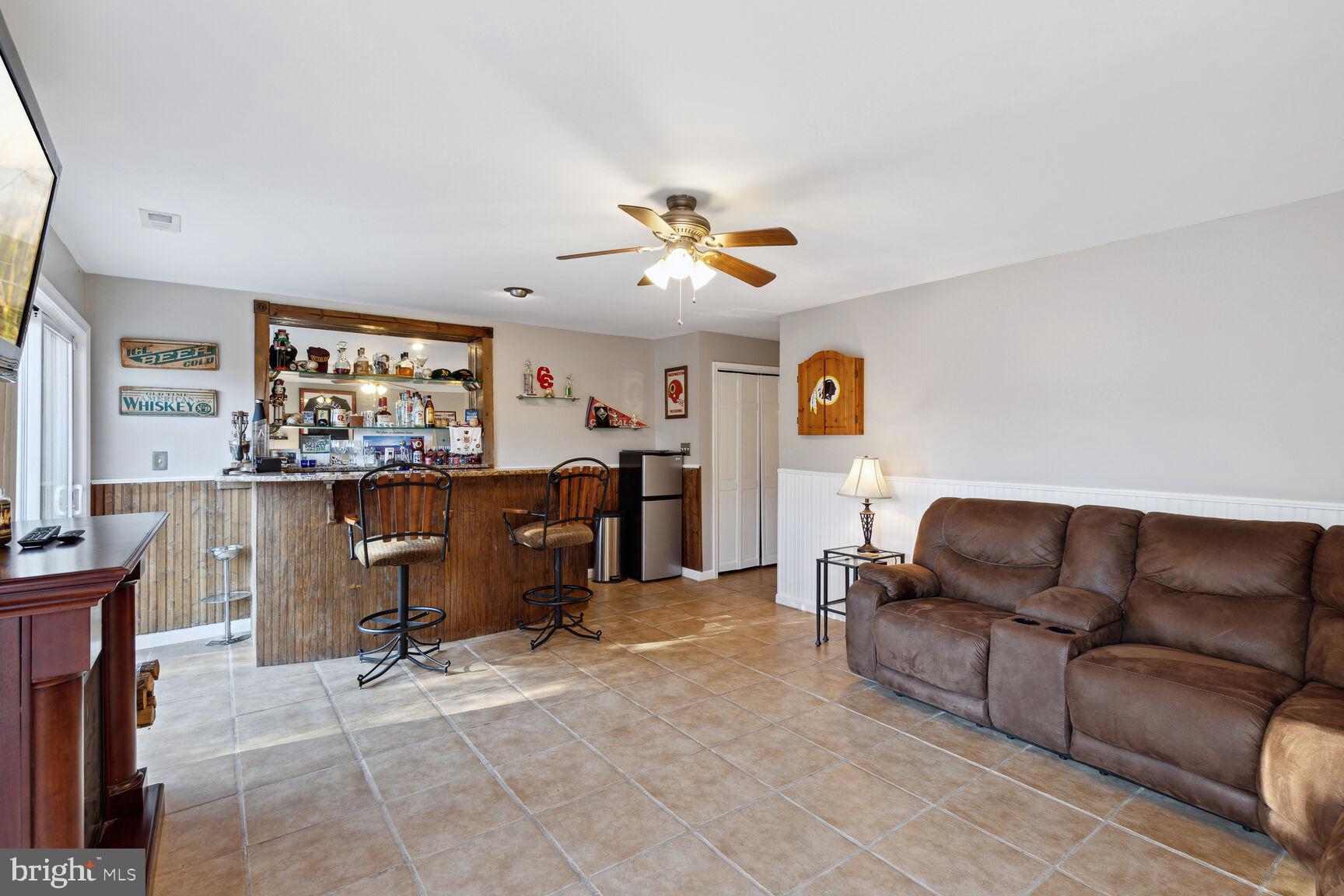 2540 Vineyard LANE