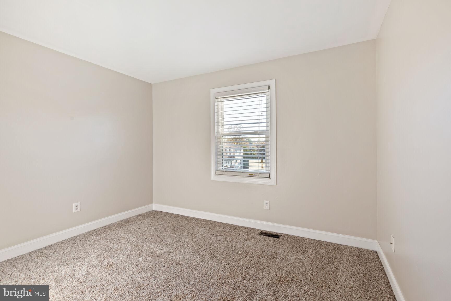 2540 Vineyard LANE