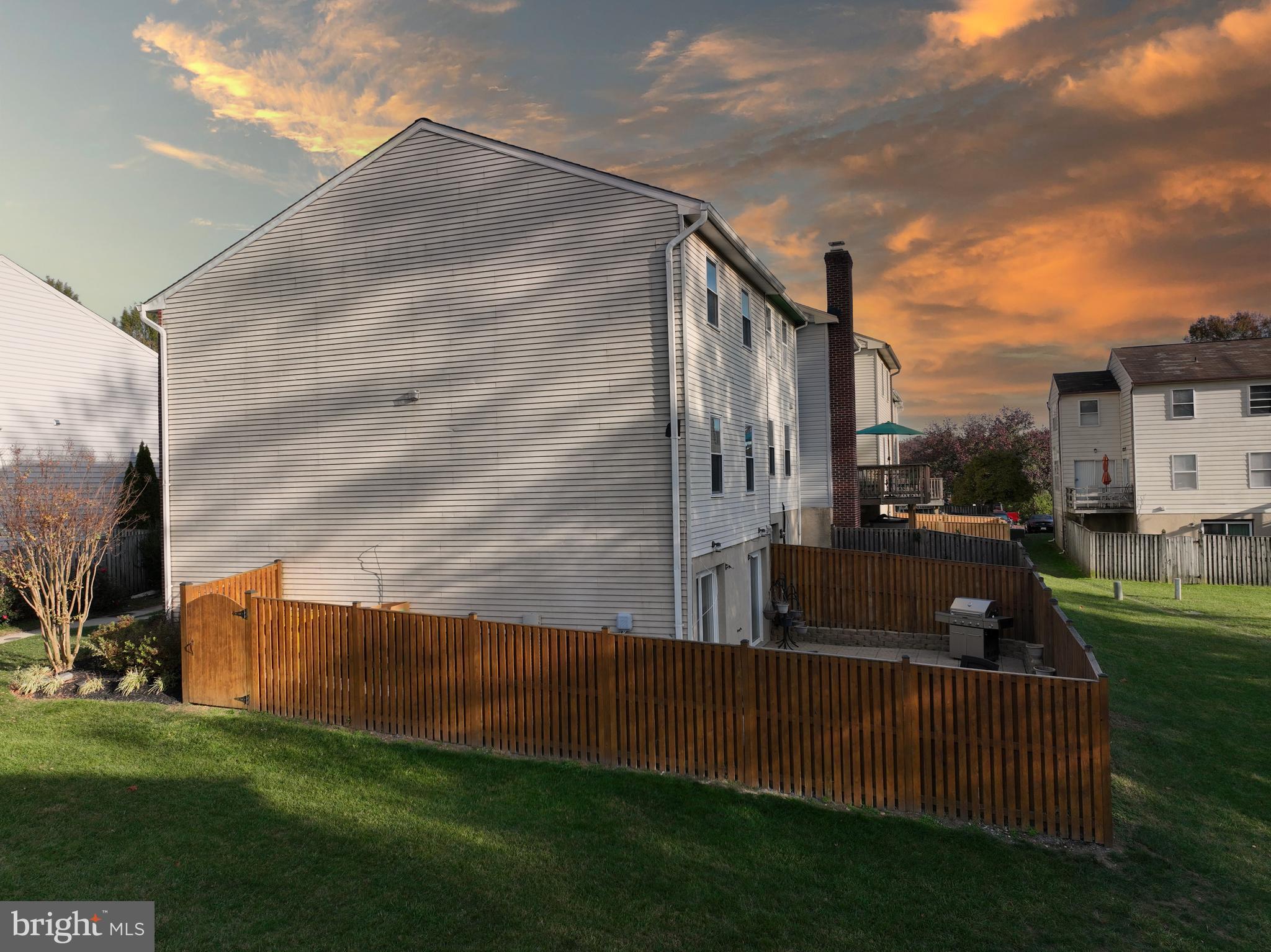 2540 Vineyard LANE