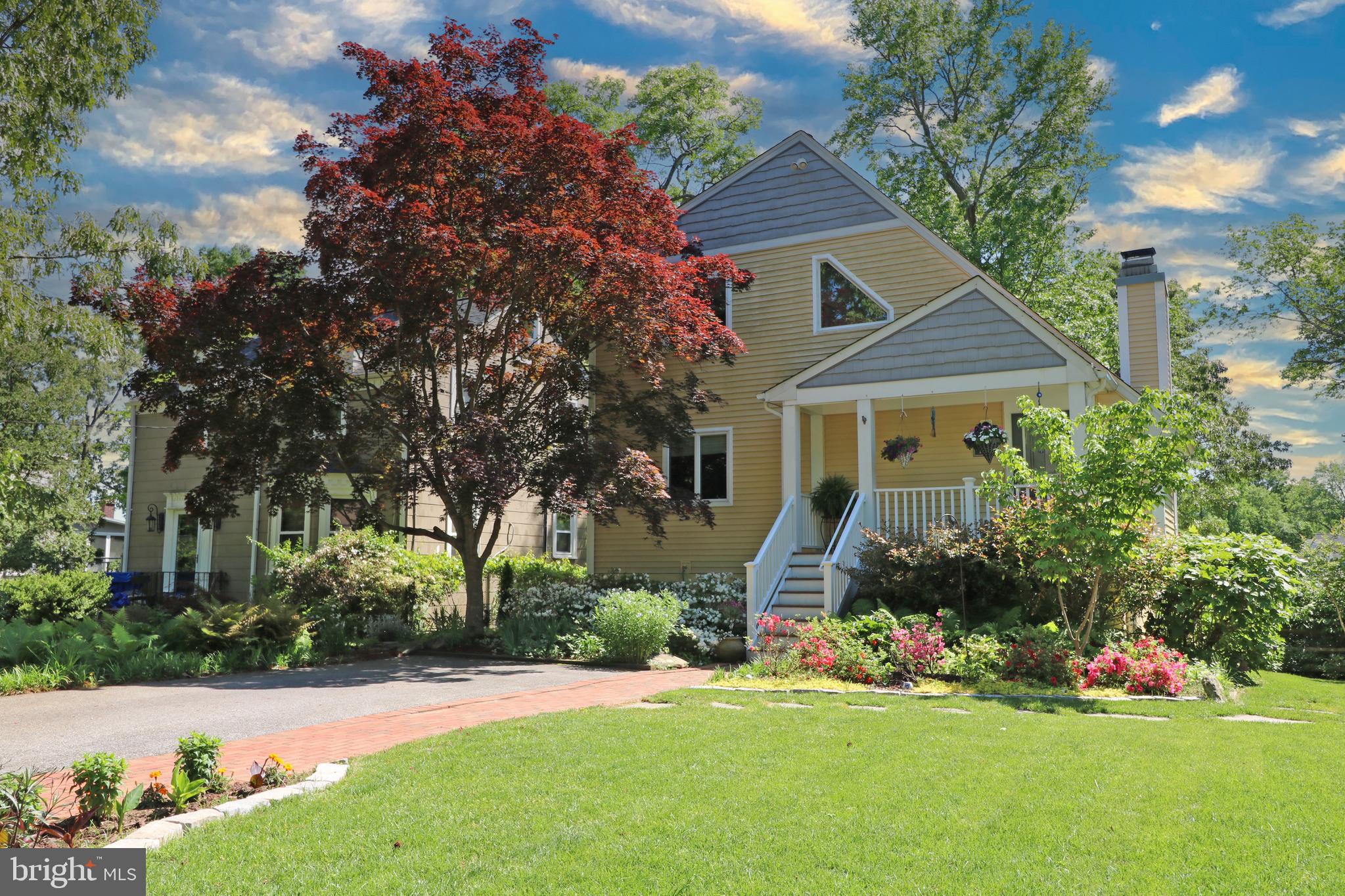 1195 Bay Highlands Dr