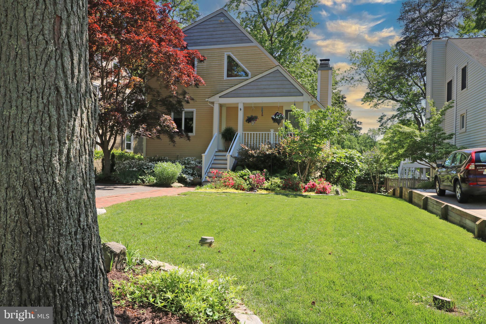 1195 Bay Highlands Dr
