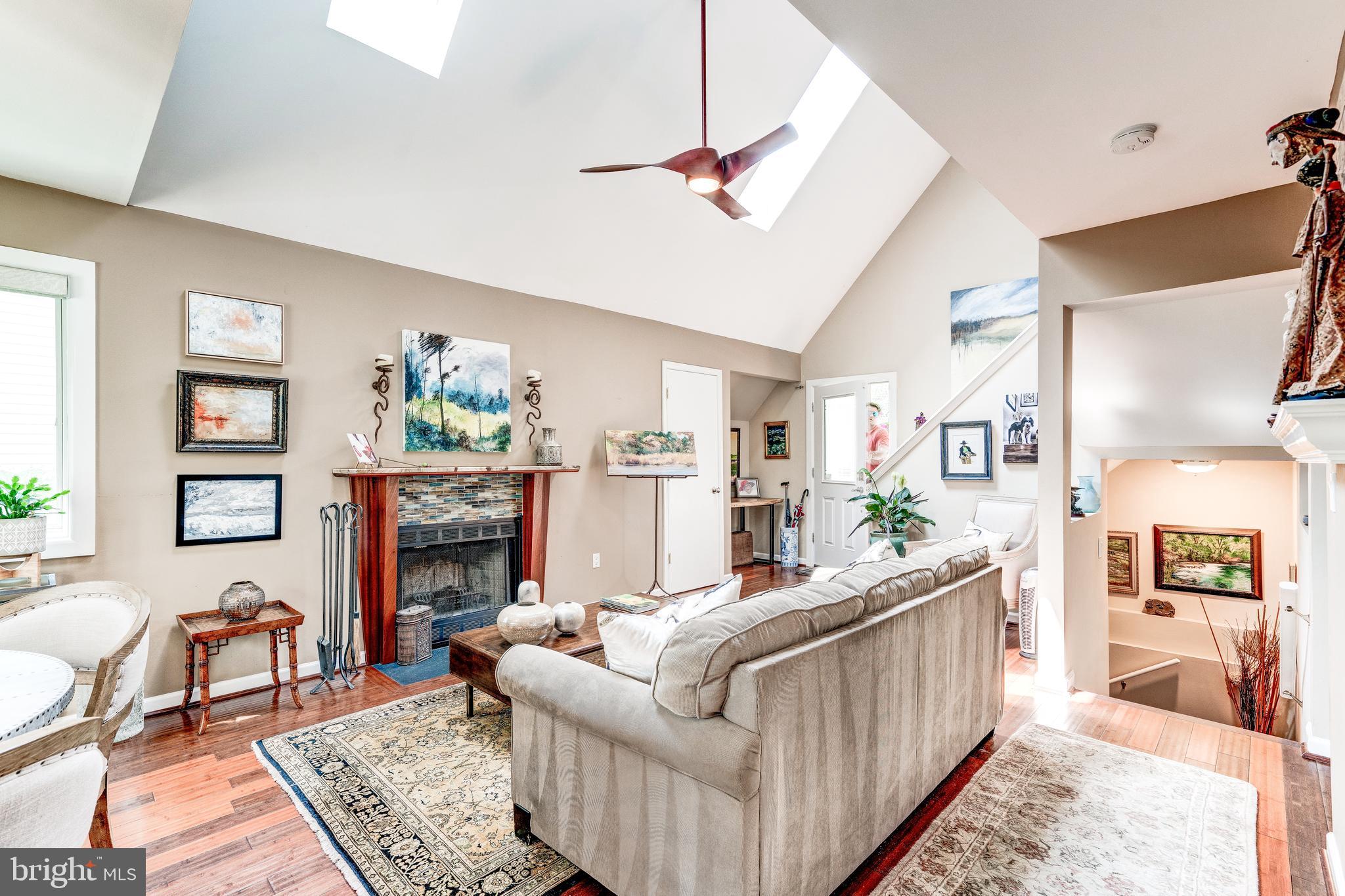 1195 Bay Highlands Dr