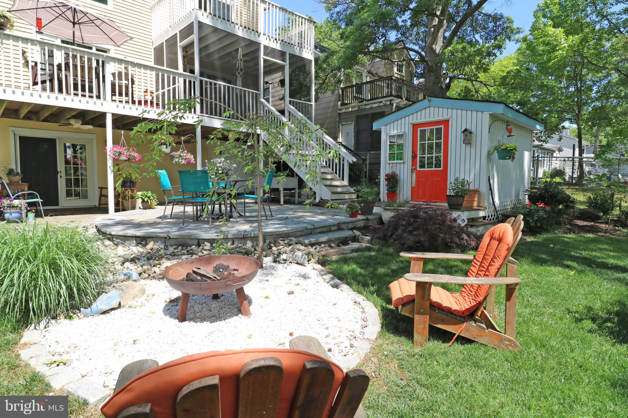 1195 Bay Highlands Dr