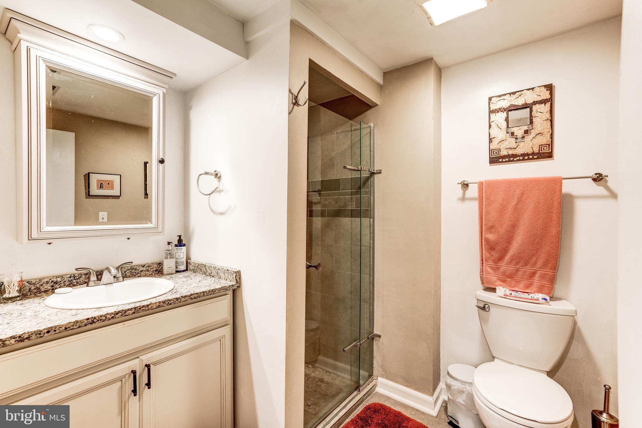 1195 Bay Highlands Dr