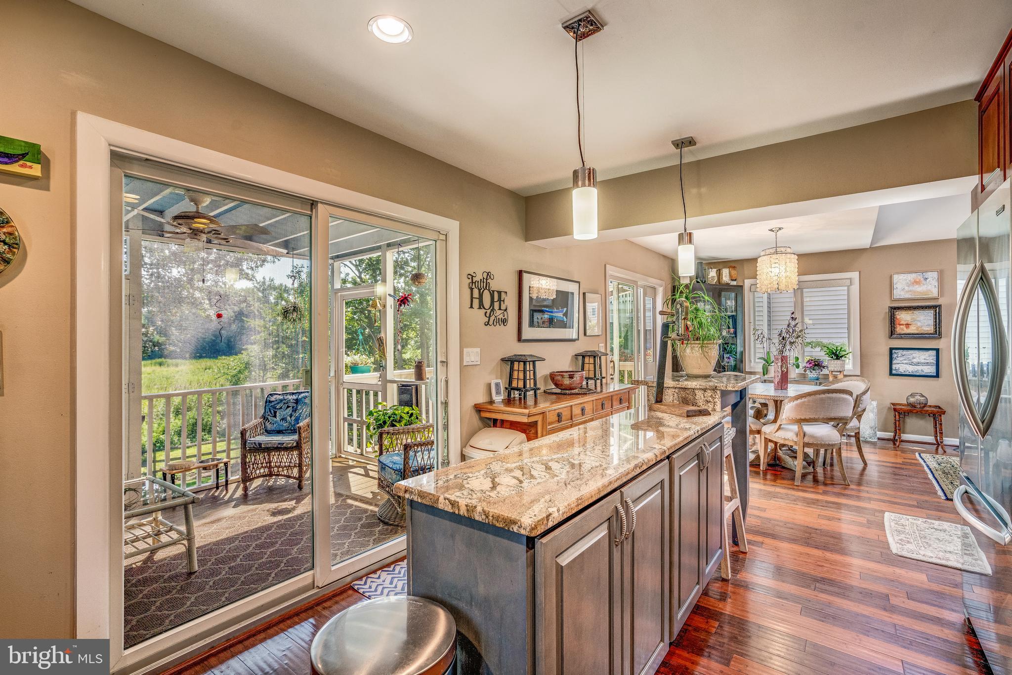 1195 Bay Highlands Dr