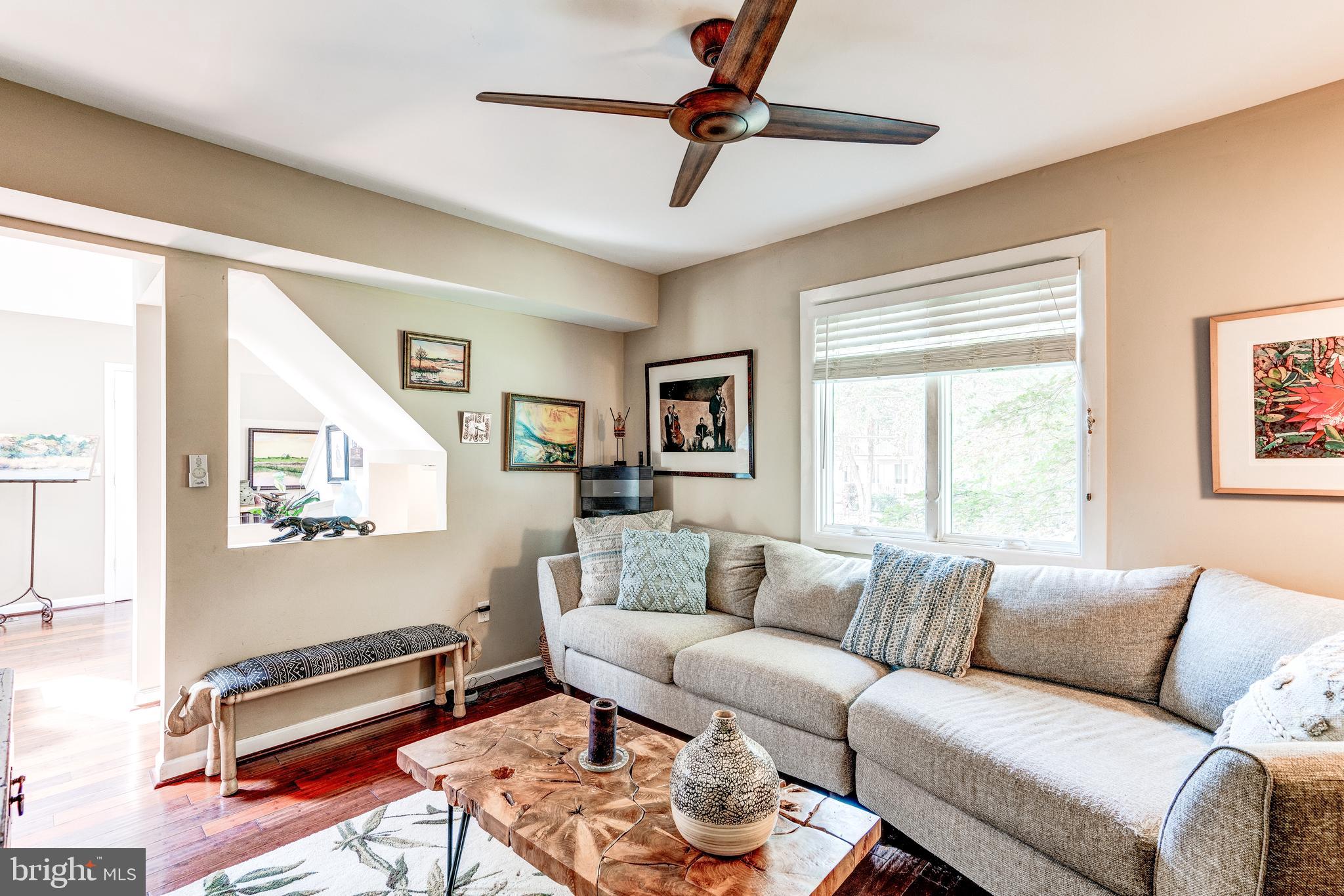 1195 Bay Highlands Dr