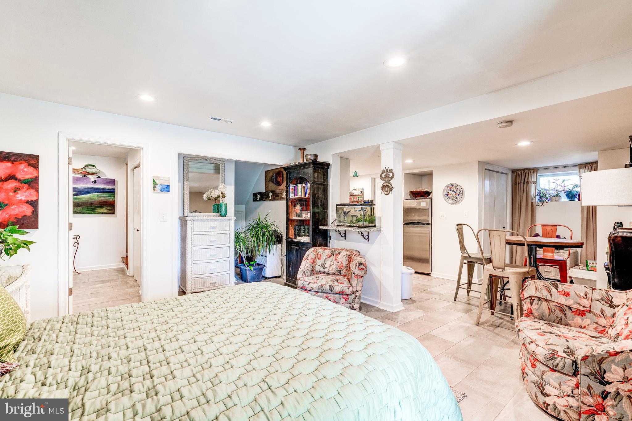 1195 Bay Highlands Dr