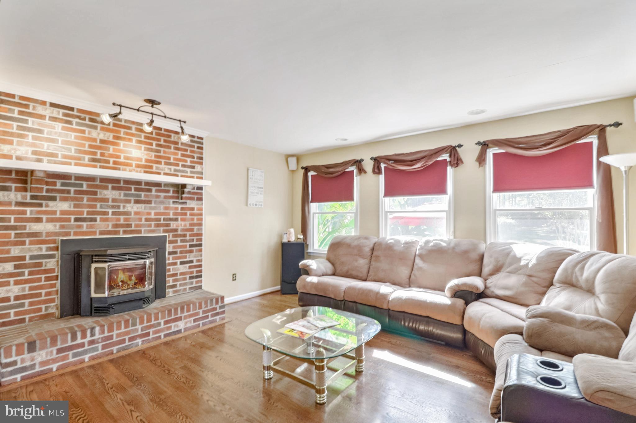 1615 Millersville Rd