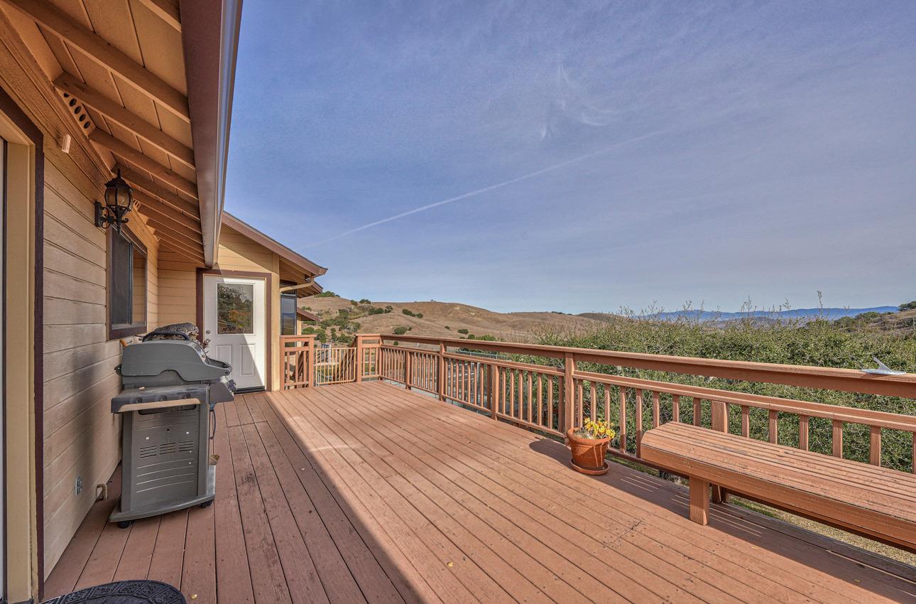 24725 Avenida Principal