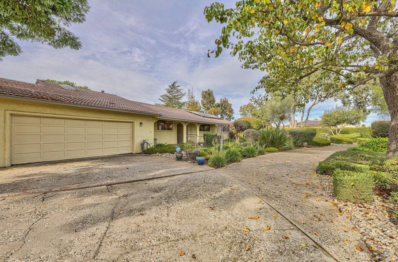 11680 Tam Oshanter Drive