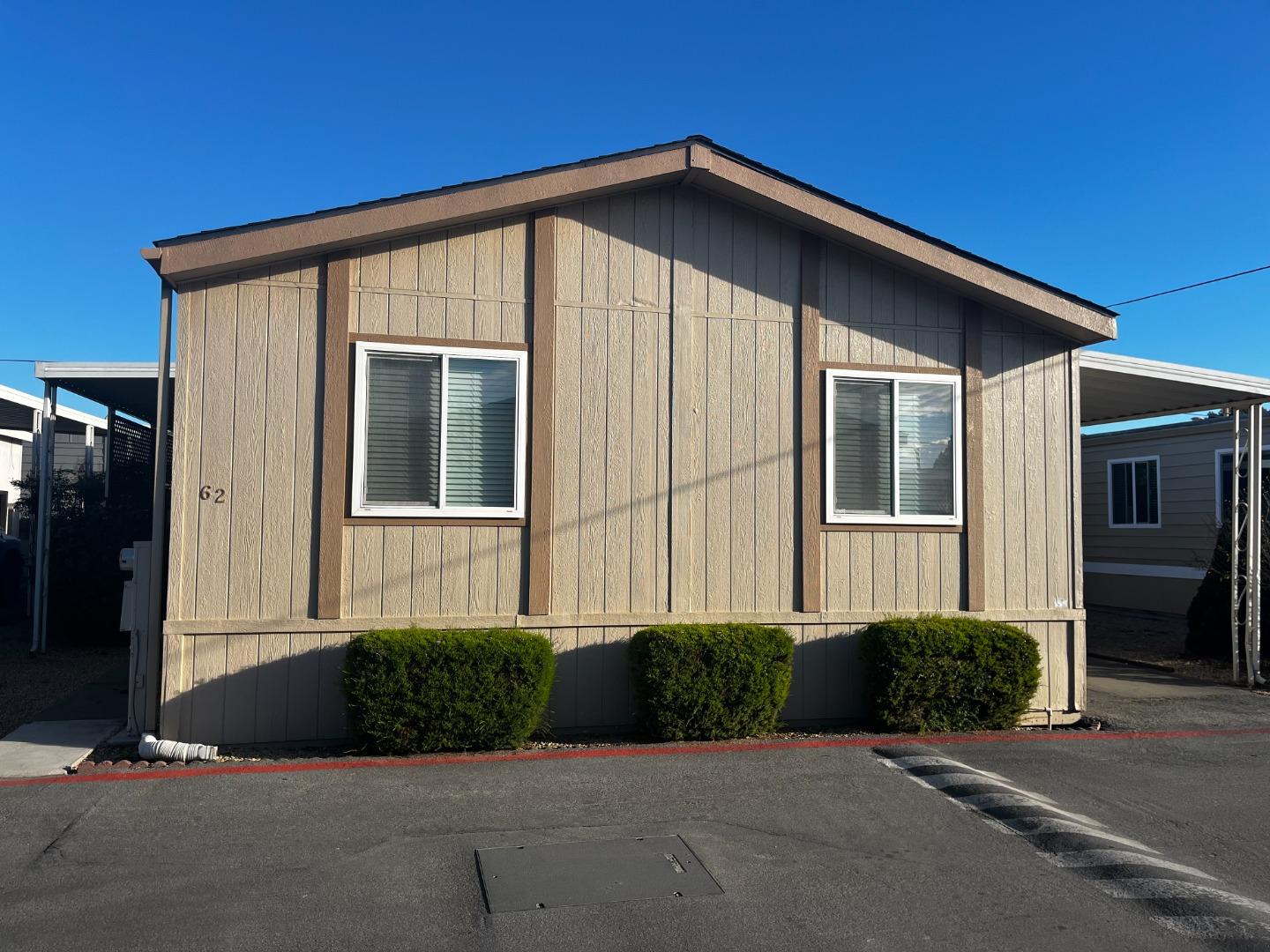 20 Russell RD 62