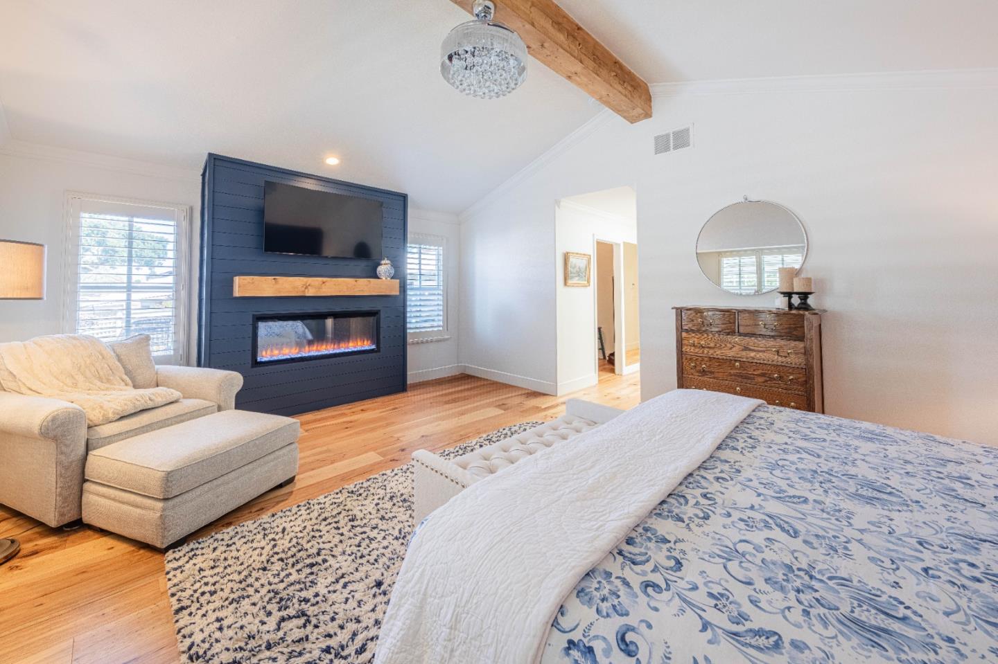 25552 Meadowview Circle