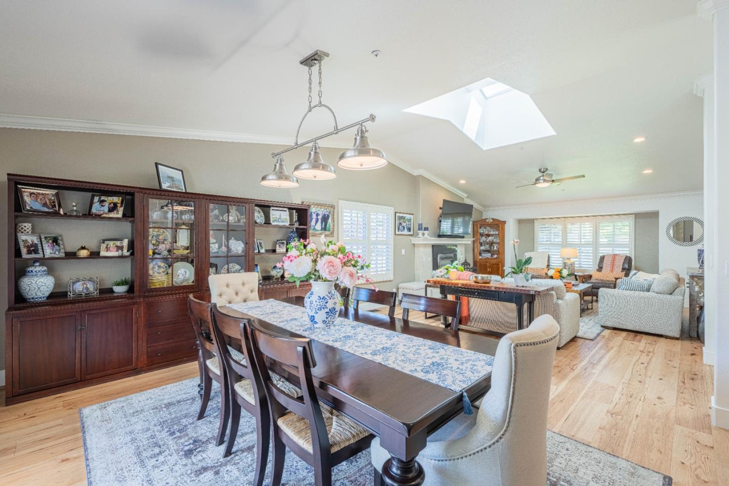 25552 Meadowview Circle