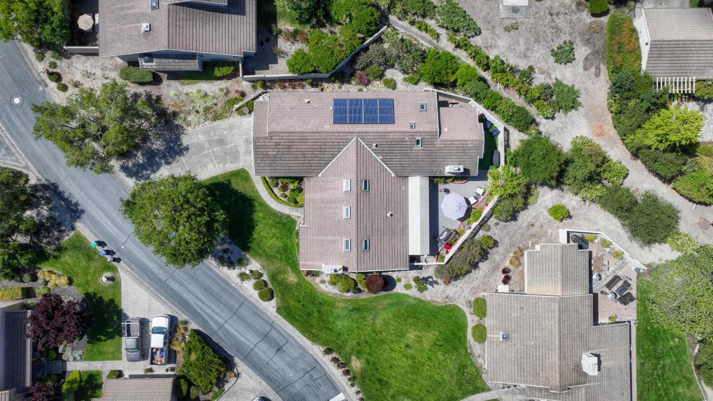 25552 Meadowview Circle