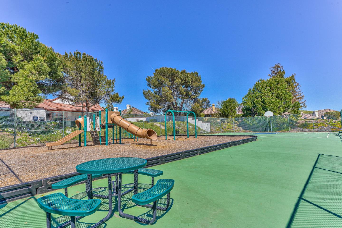 25552 Meadowview Circle