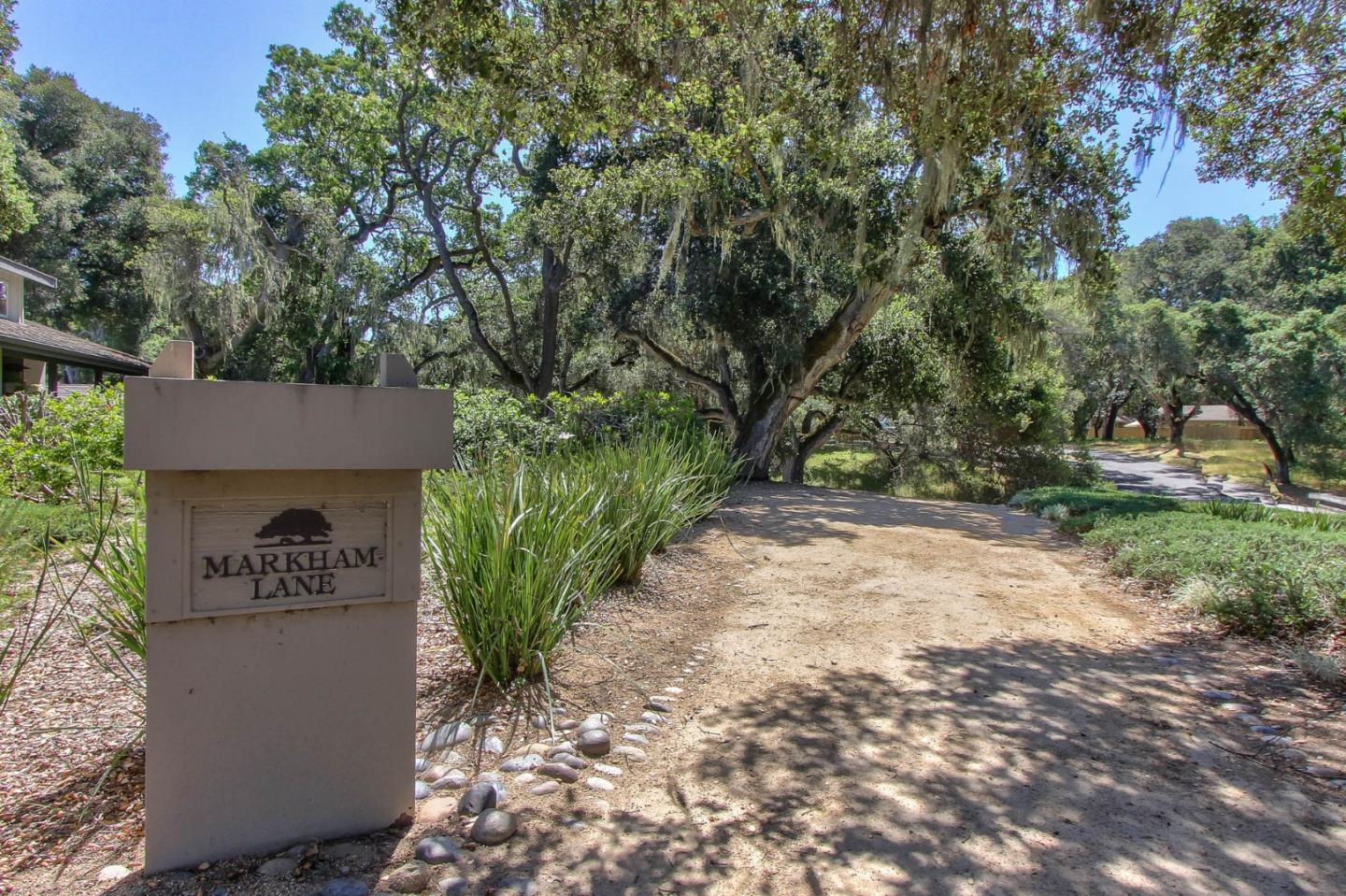 25552 Meadowview Circle