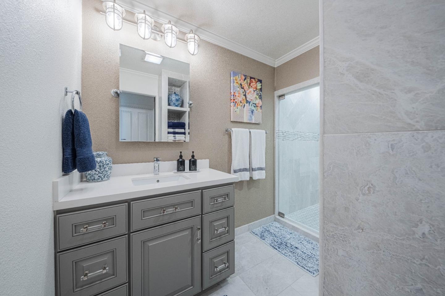 25552 Meadowview Circle