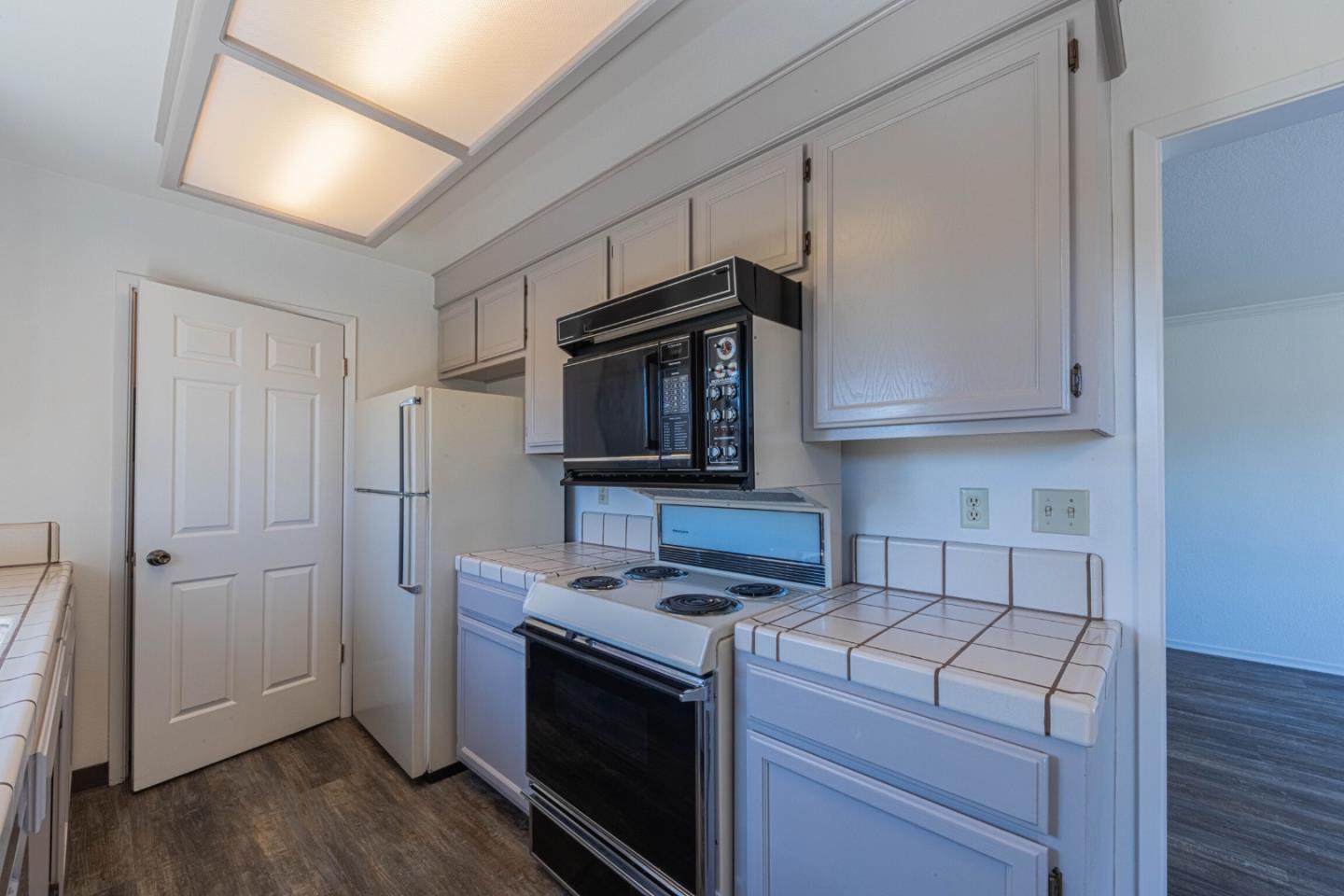 1052 Padre Drive 3