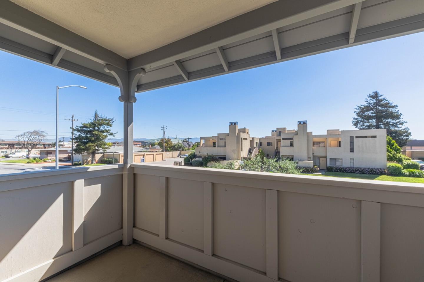 1052 Padre Drive 3