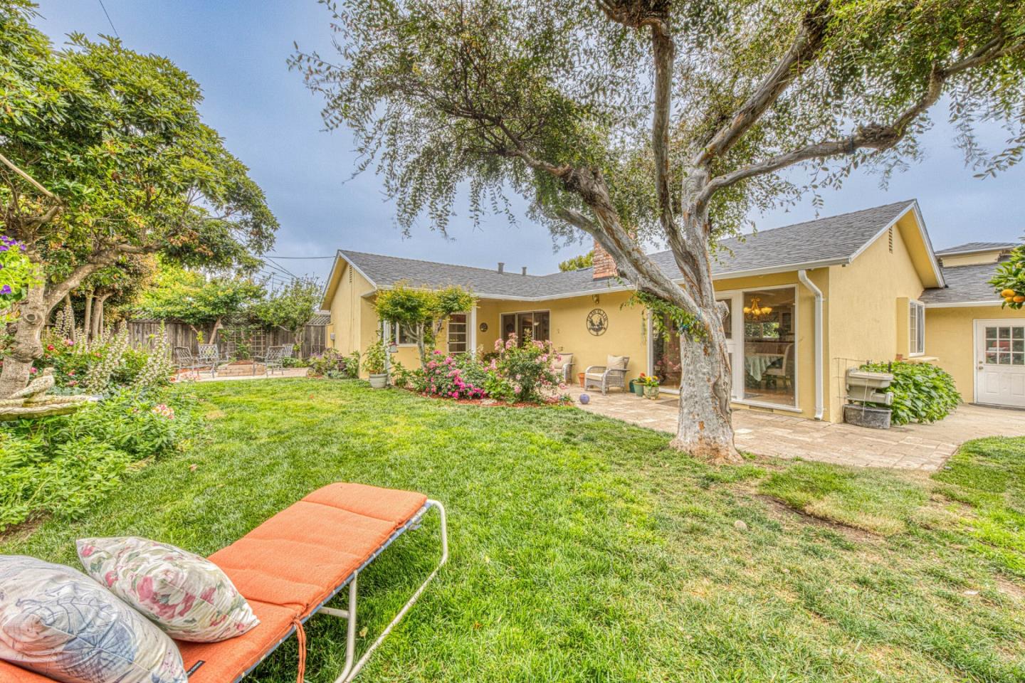 222 Encinada Drive