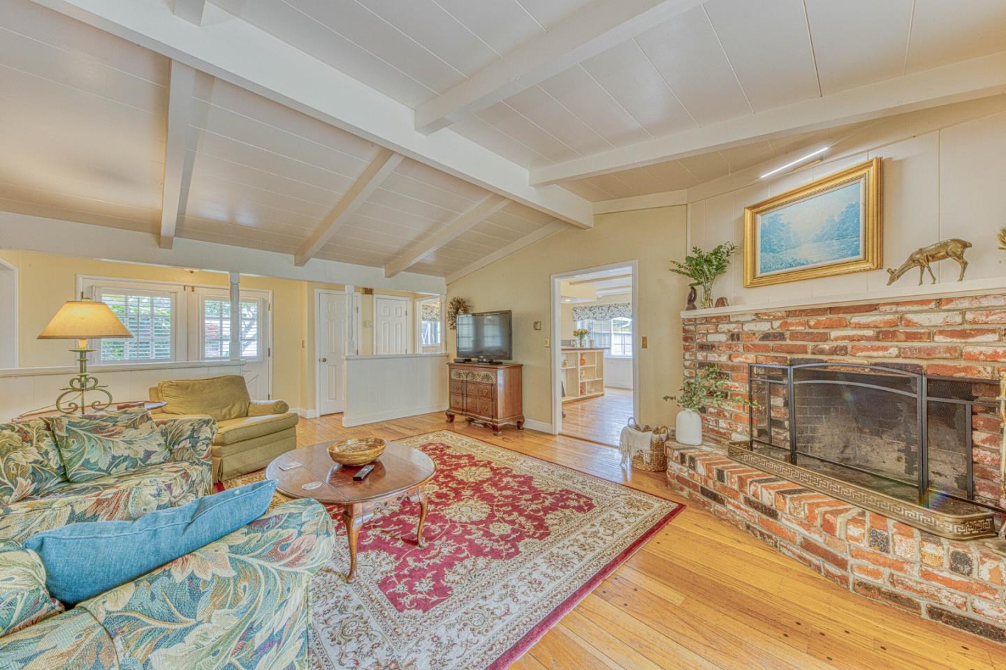 222 Encinada Drive