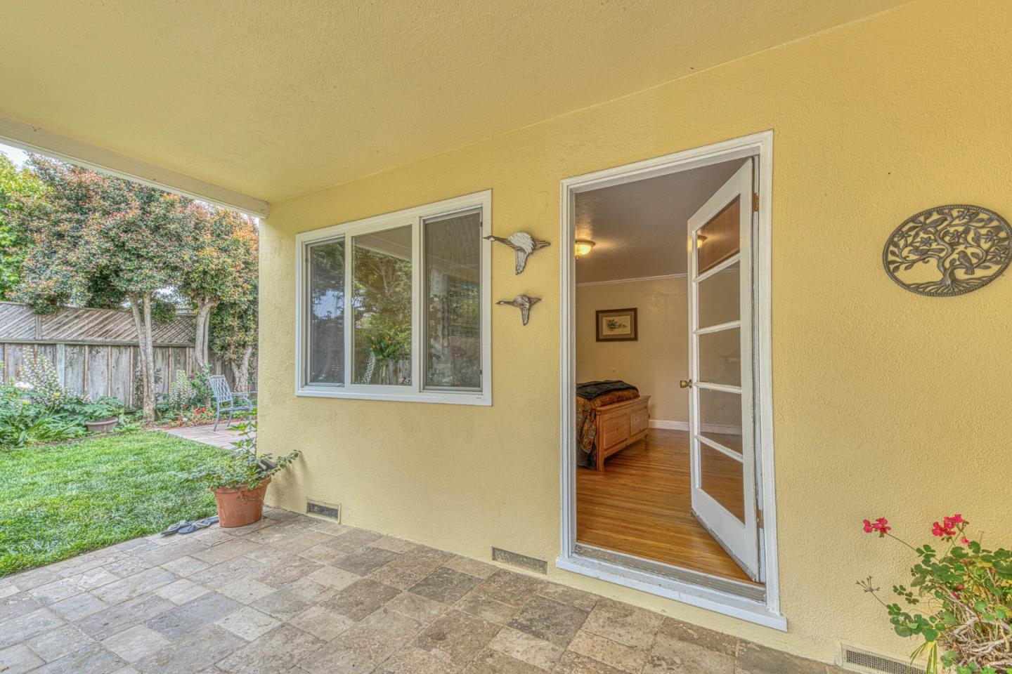 222 Encinada Drive
