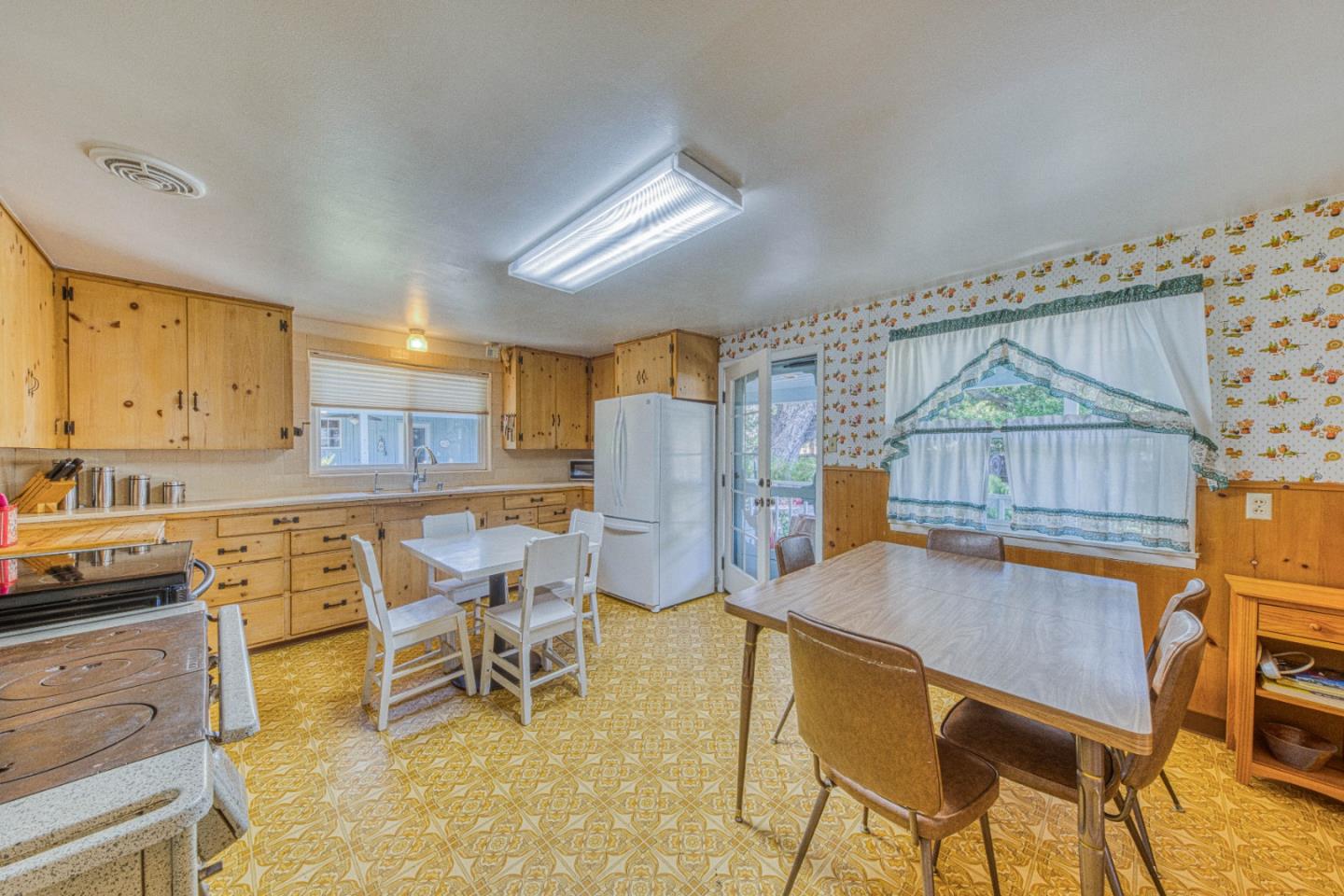 47305 Arroyo Seco Road