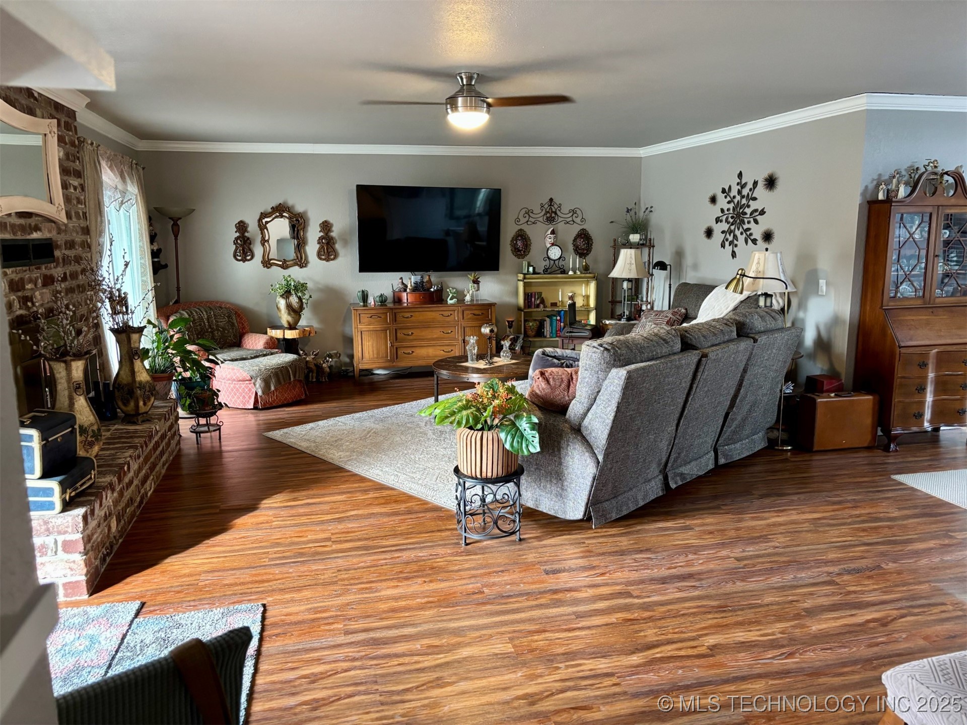 353 Council Tree Drive