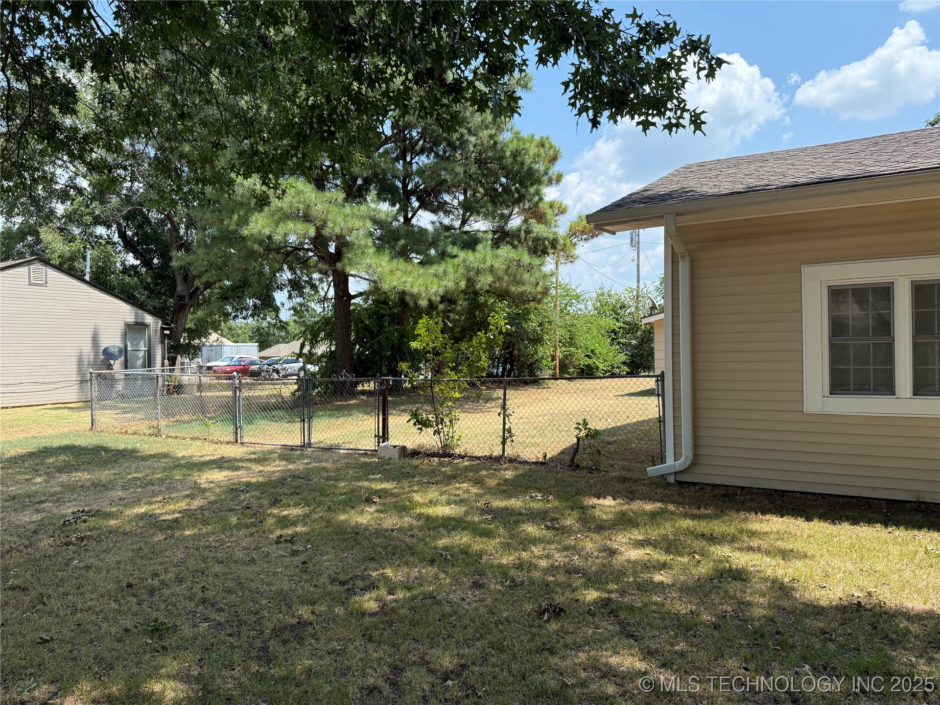 116 SW 5 th Street