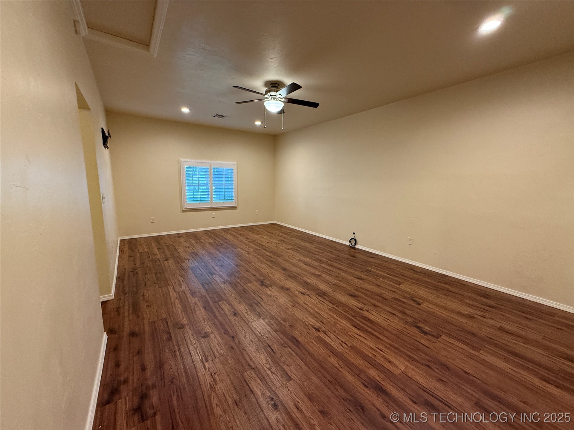 116 SW 5 th Street