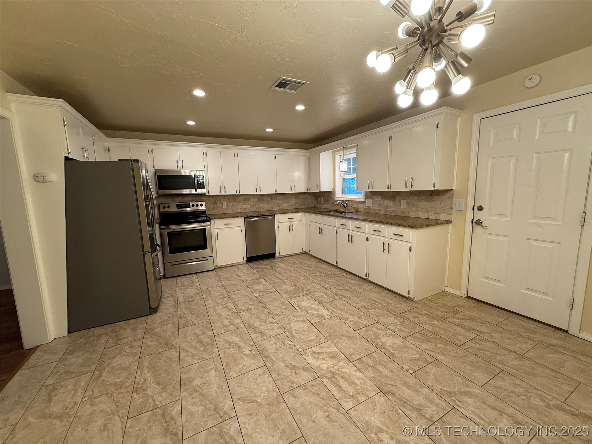 116 SW 5 th Street
