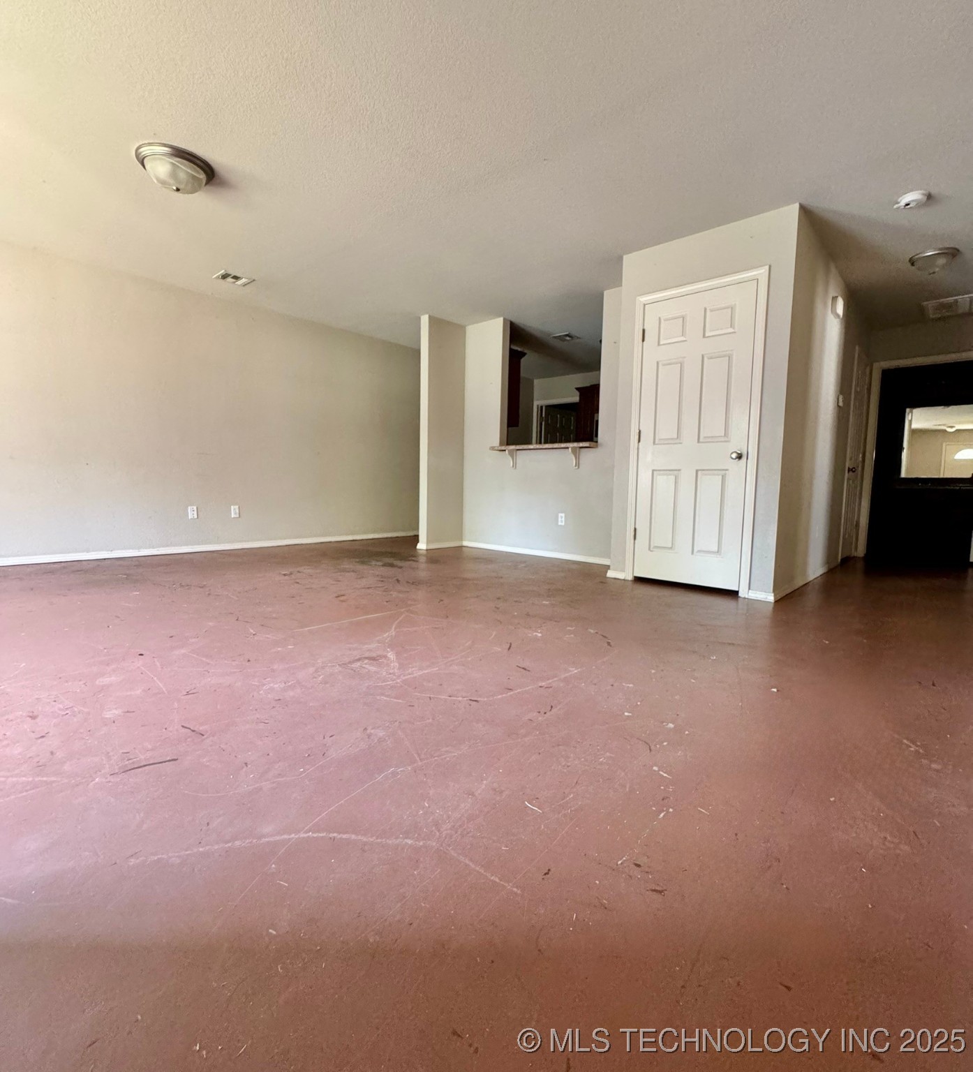 614 W Jefferson Avenue