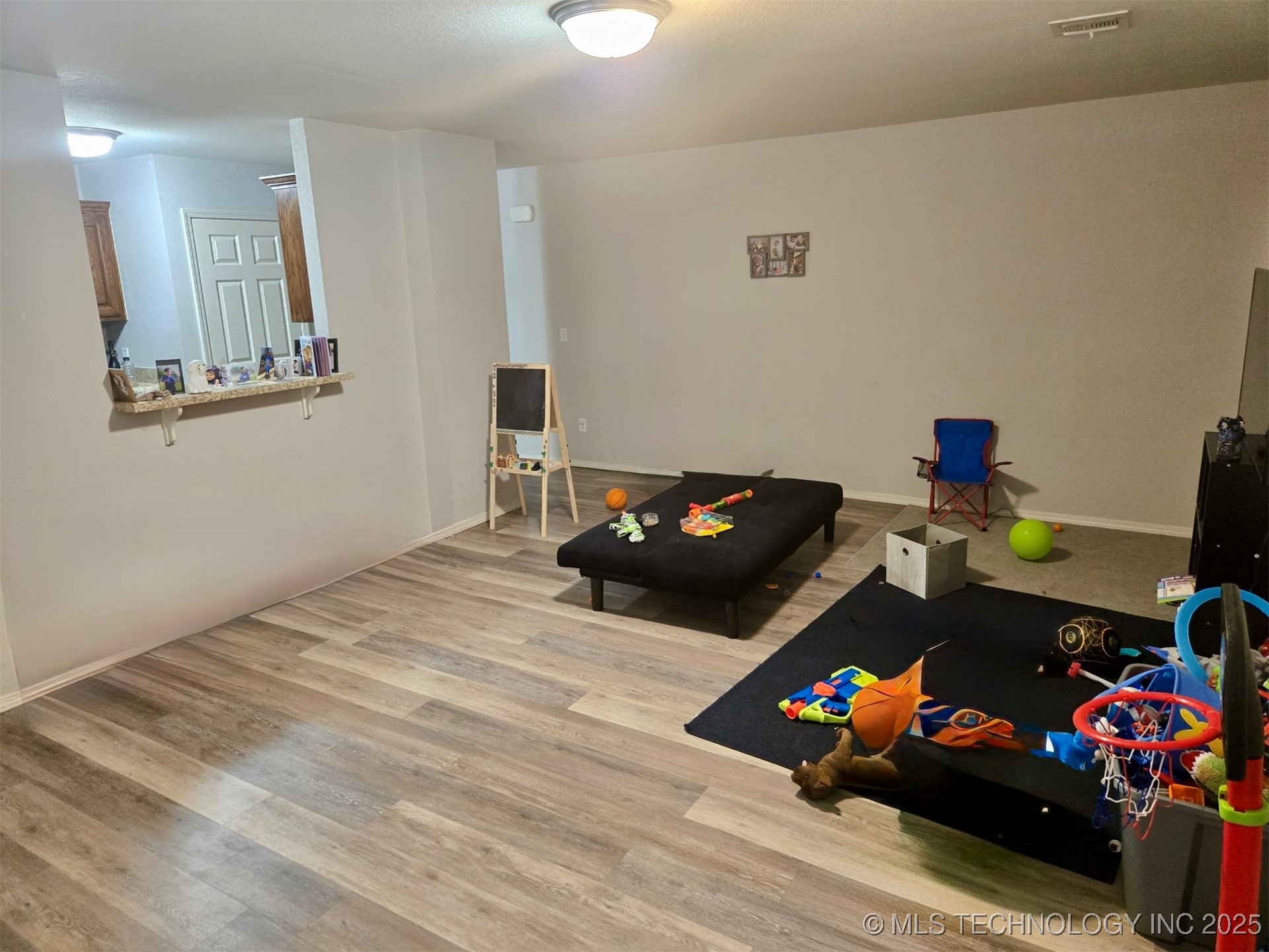 614 W Jefferson Avenue