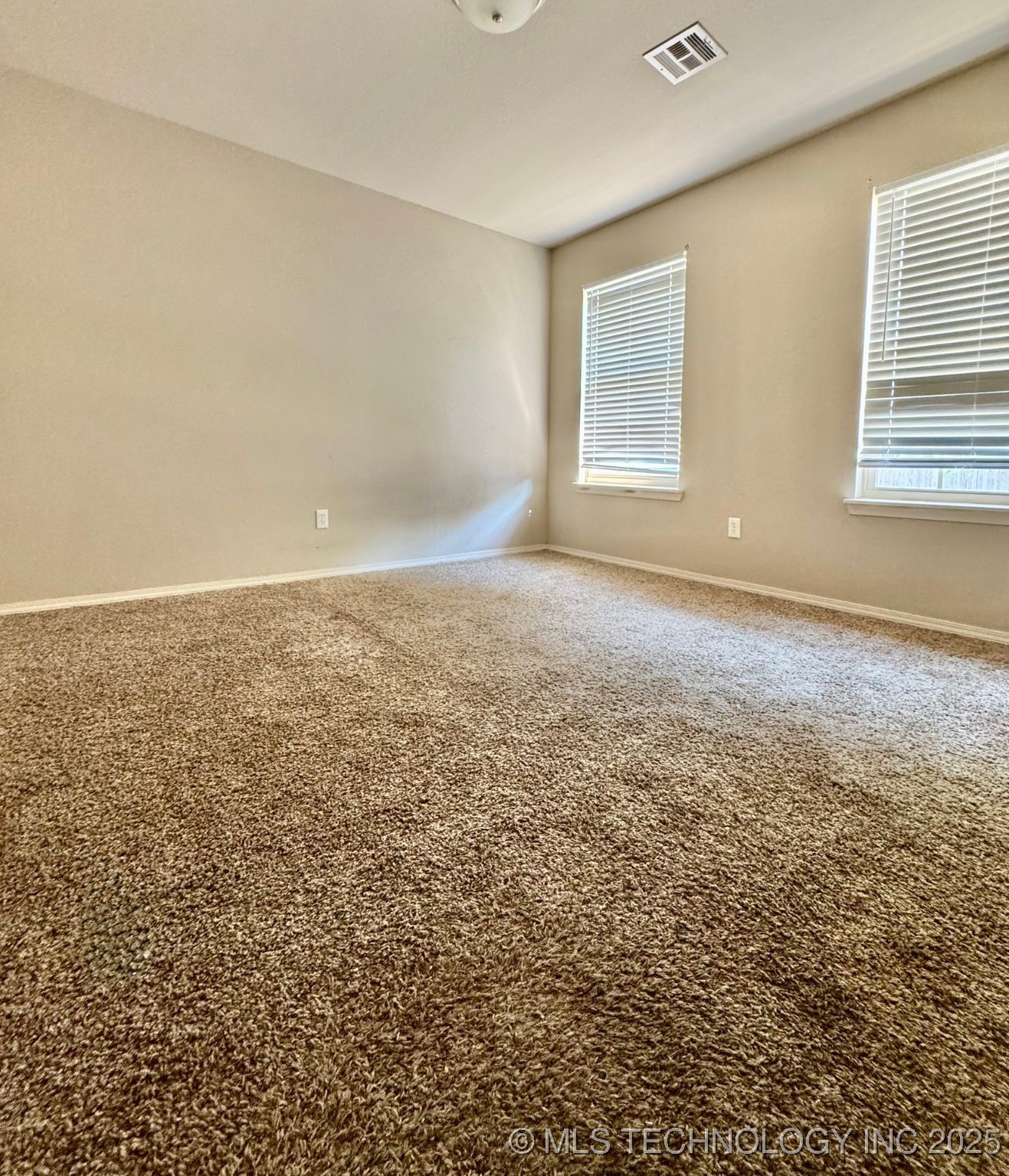 614 W Jefferson Avenue