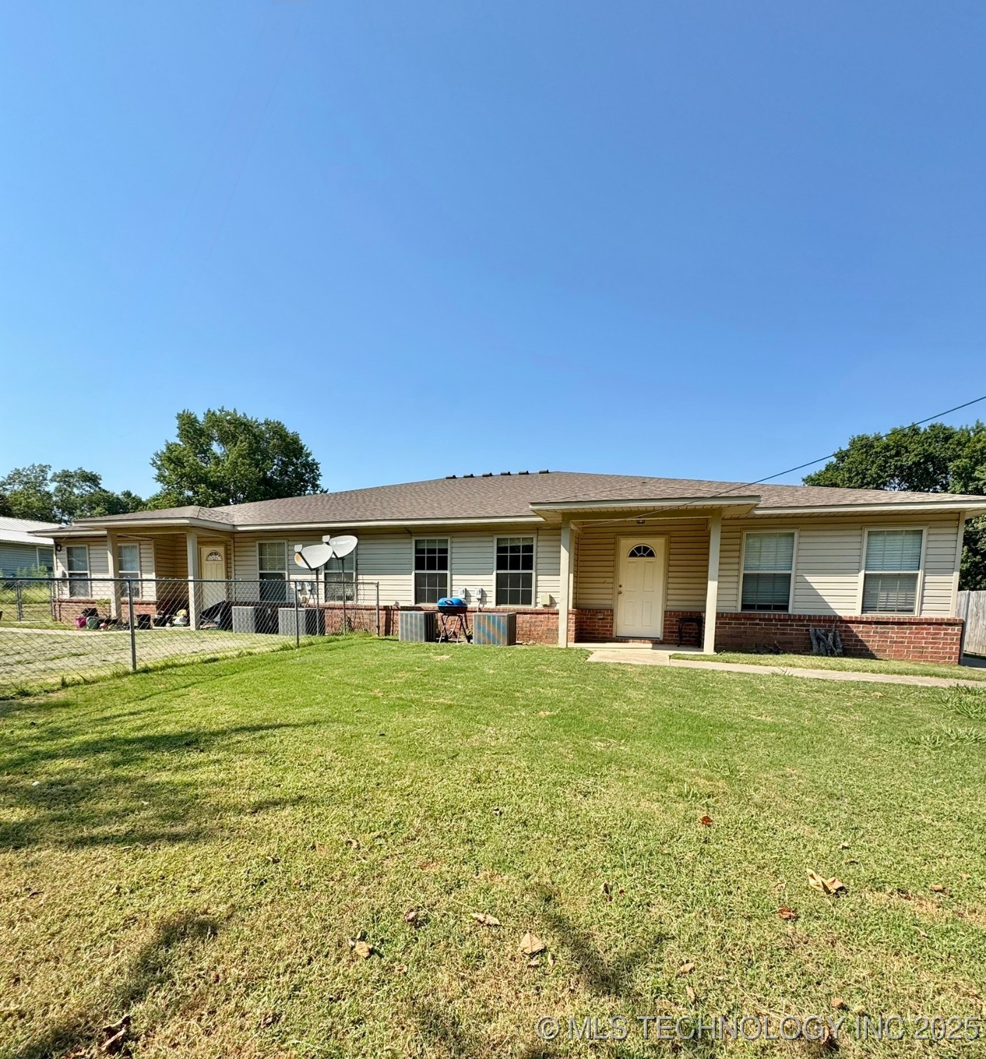 614 W Jefferson Avenue